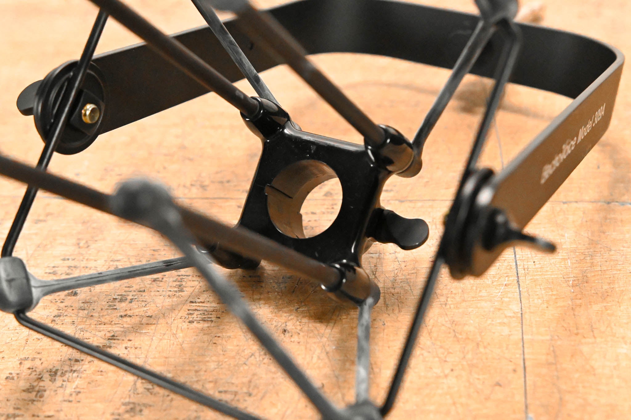 Electro-Voice (EV) 309A Shock Mount