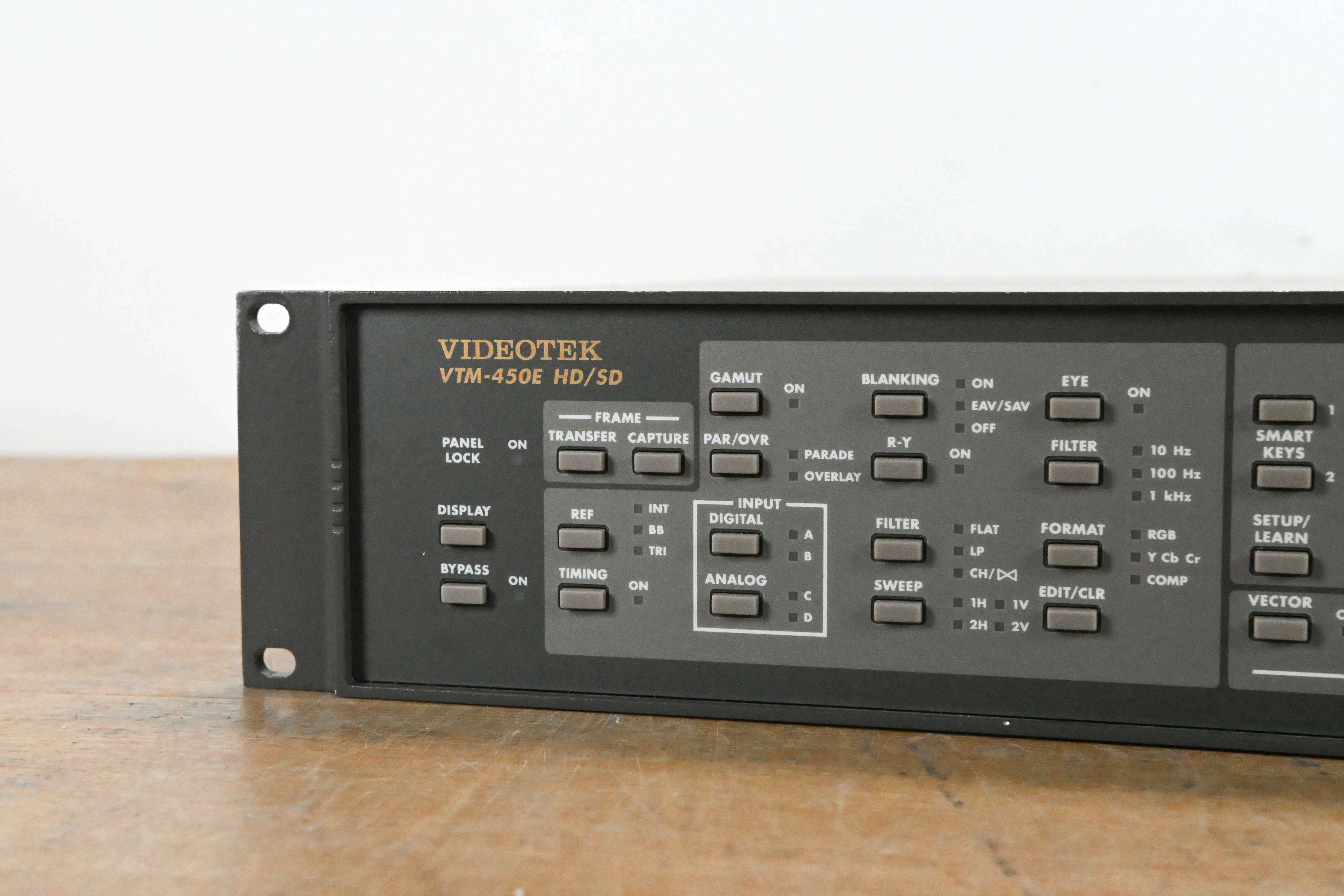 Videotek VTM-450E HD/SD Multi-Format Monitor