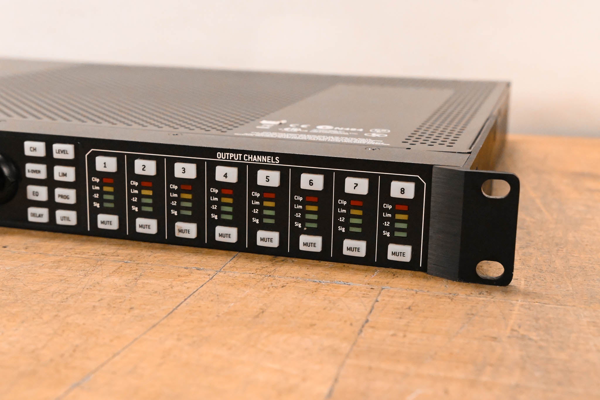 EAW UX8800 4x8 Digital Signal Processor
