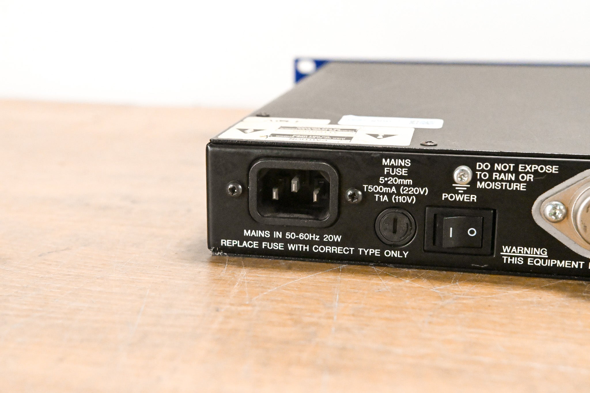 Xta Electronics DP200 Digital Equaliser
