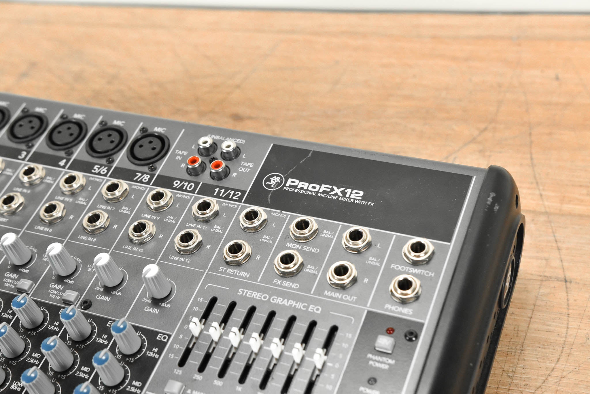 Mackie ProFX12 12-Channel Compact Audio Mixer with USB and Effects