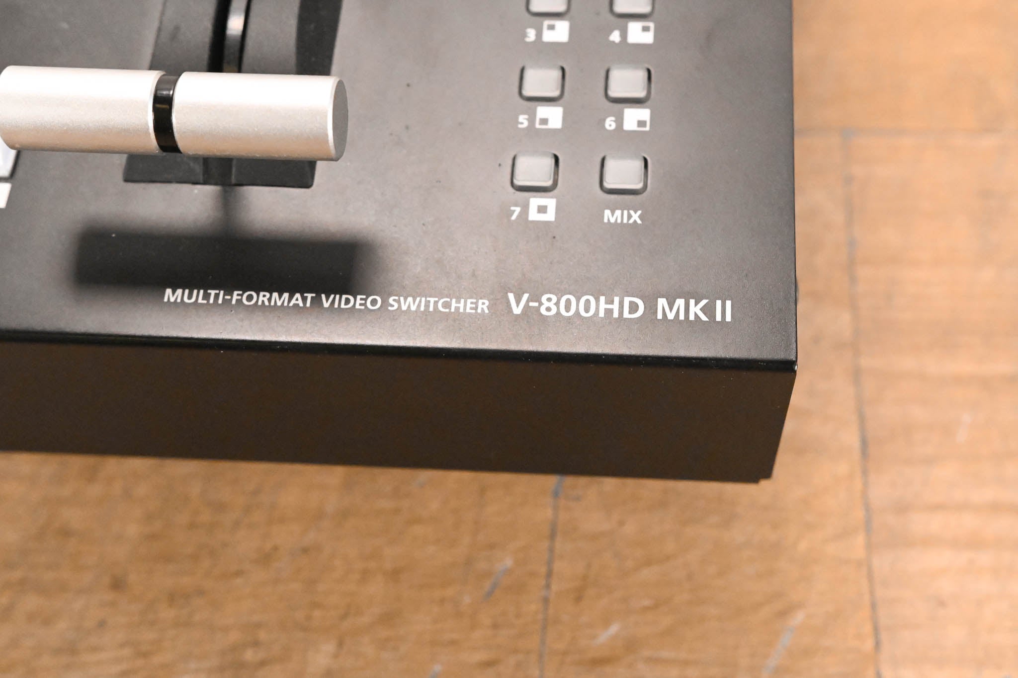 Roland V-800HD MkII Multi-Format Video Switcher