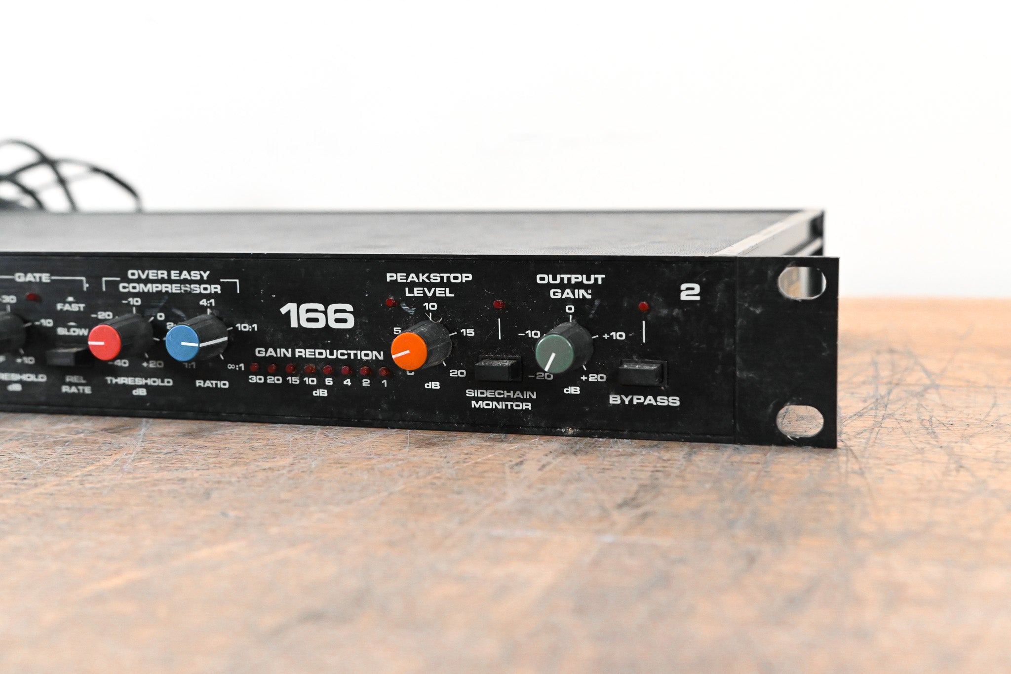 dbx 166 2-Channel Compressor/Gate