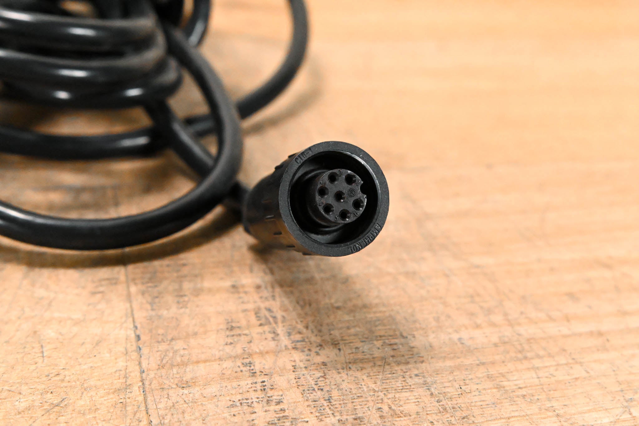 Mackie 220-Watt Power Supply For 8-Bus Mixers