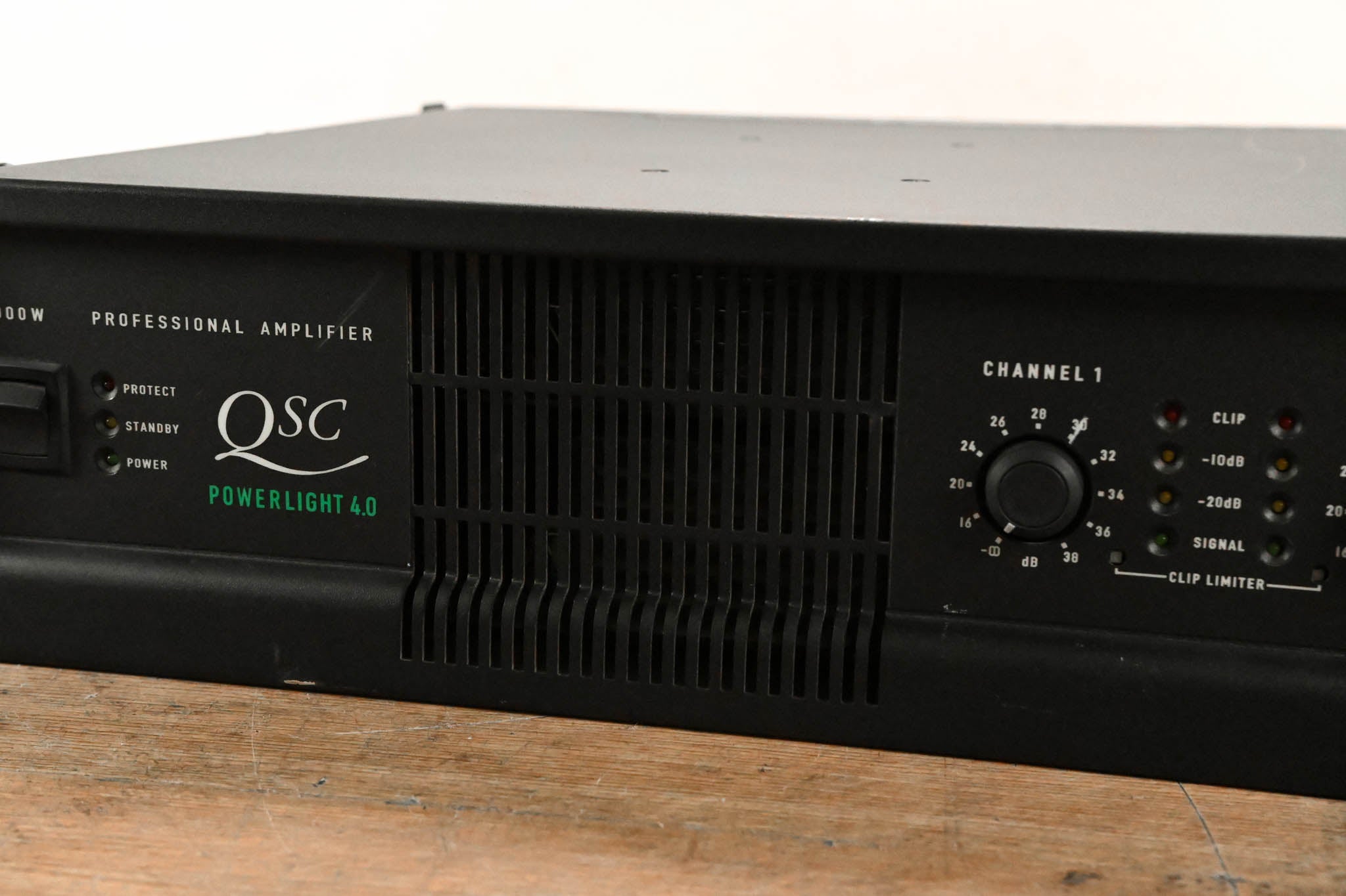 QSC PowerLight 4.0 2-Channel Power Amplifier