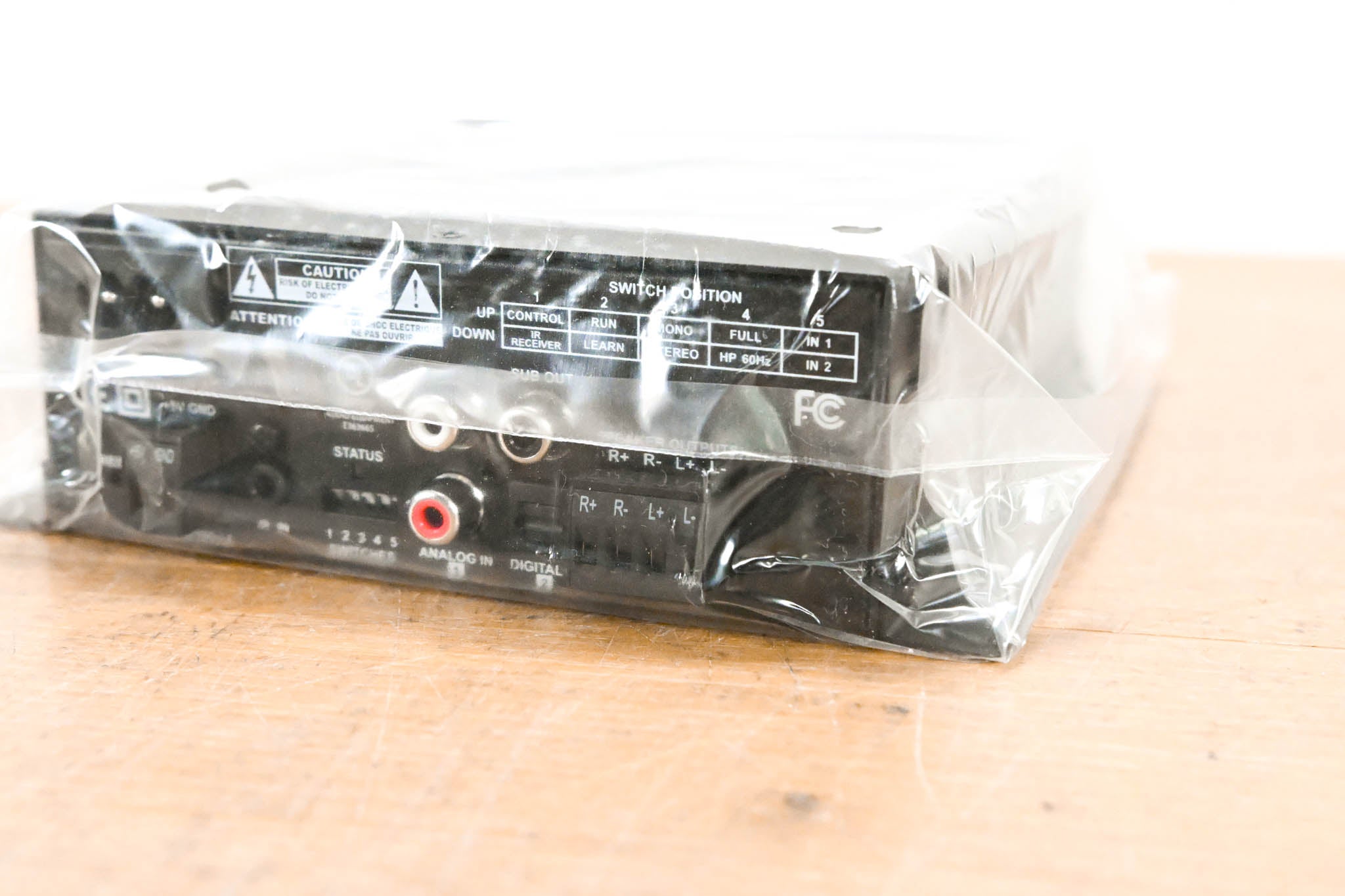 Episode EA-mini-2D-35 Mini 2-Channel 35W Digital Compact Amp