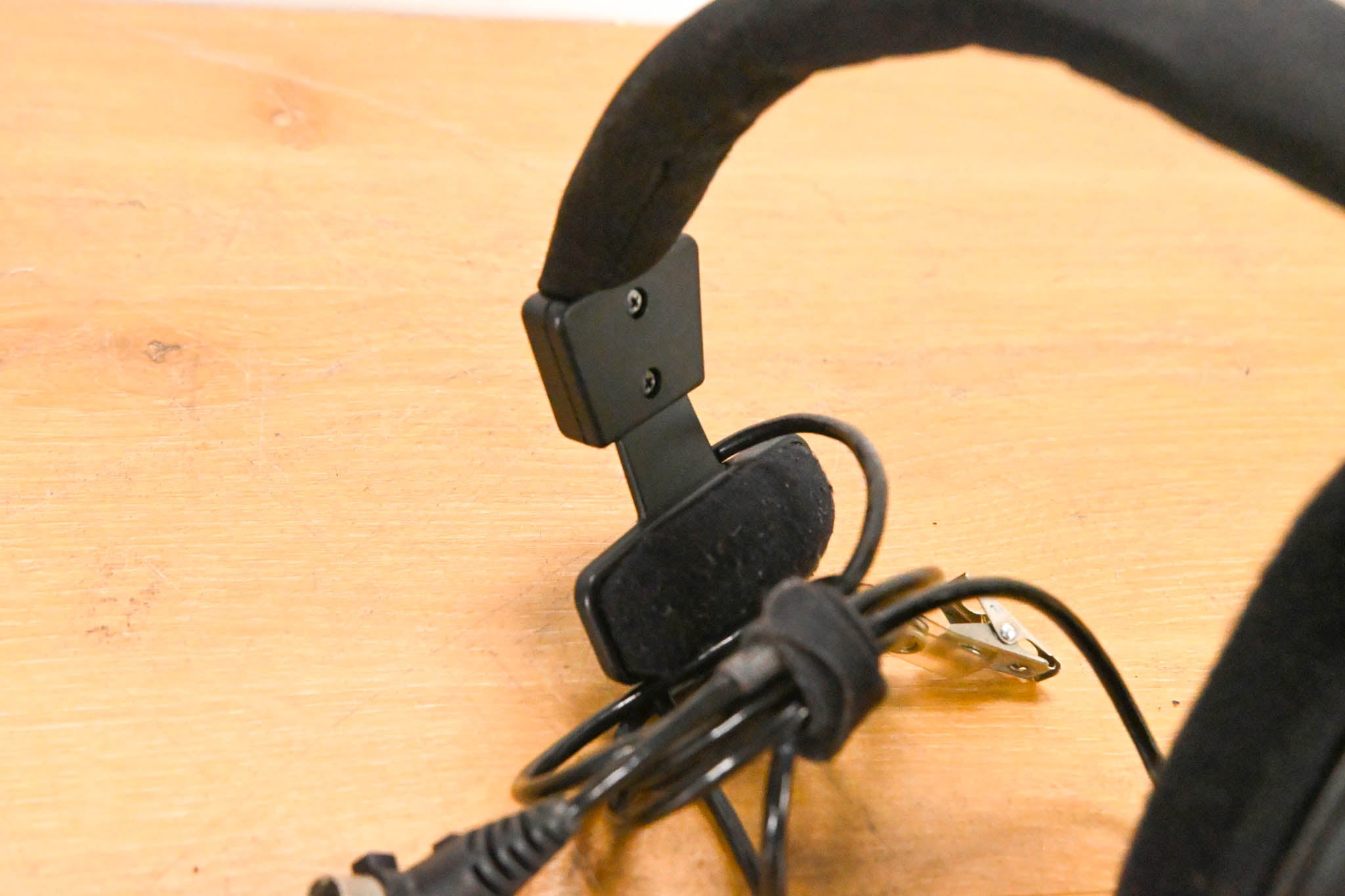 Clear-Com CC-15-MD4 Single-Ear Intercom Headset with Mini DIN Connector