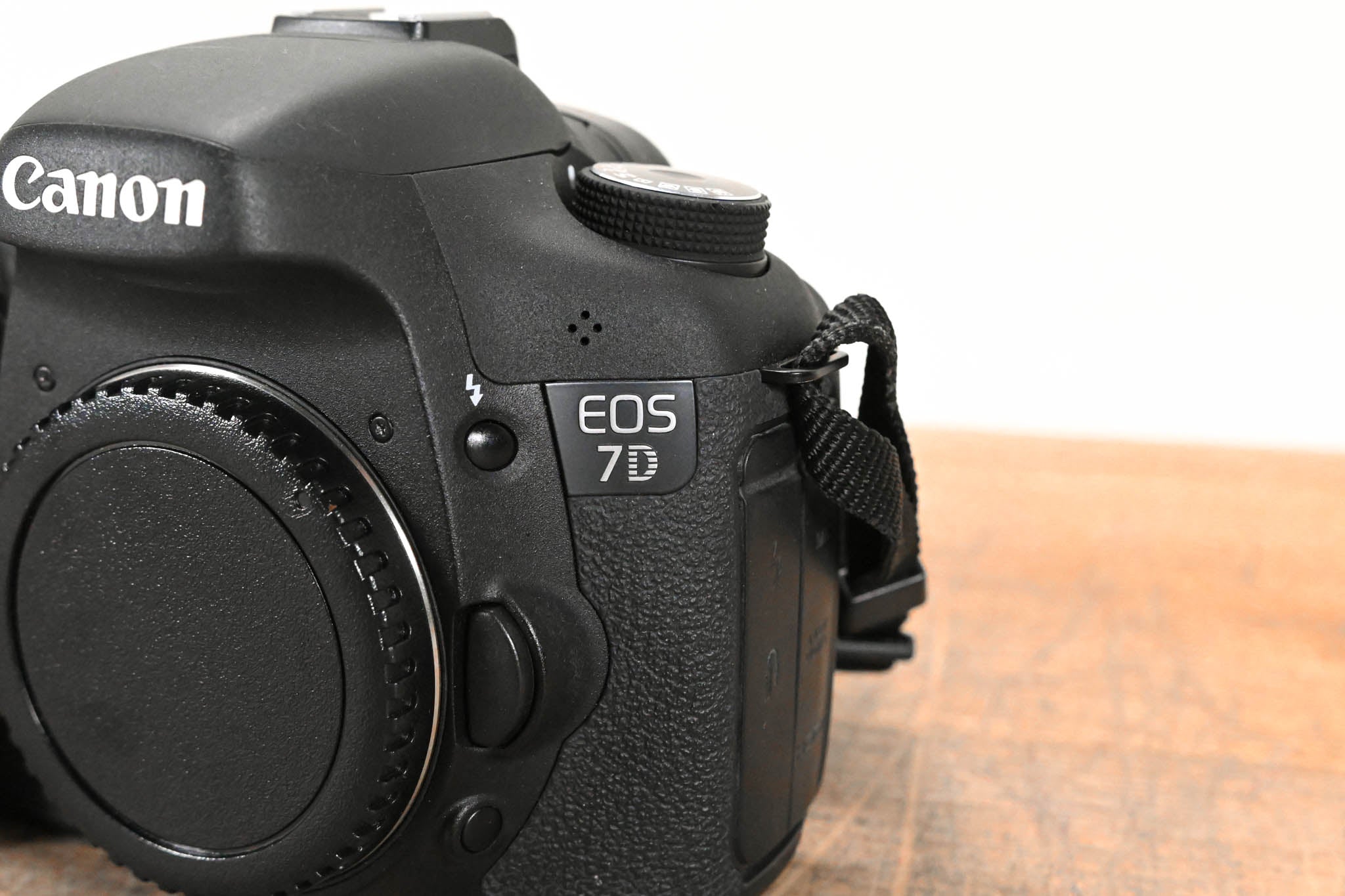 Canon EOS 7D DSLR Camera Body