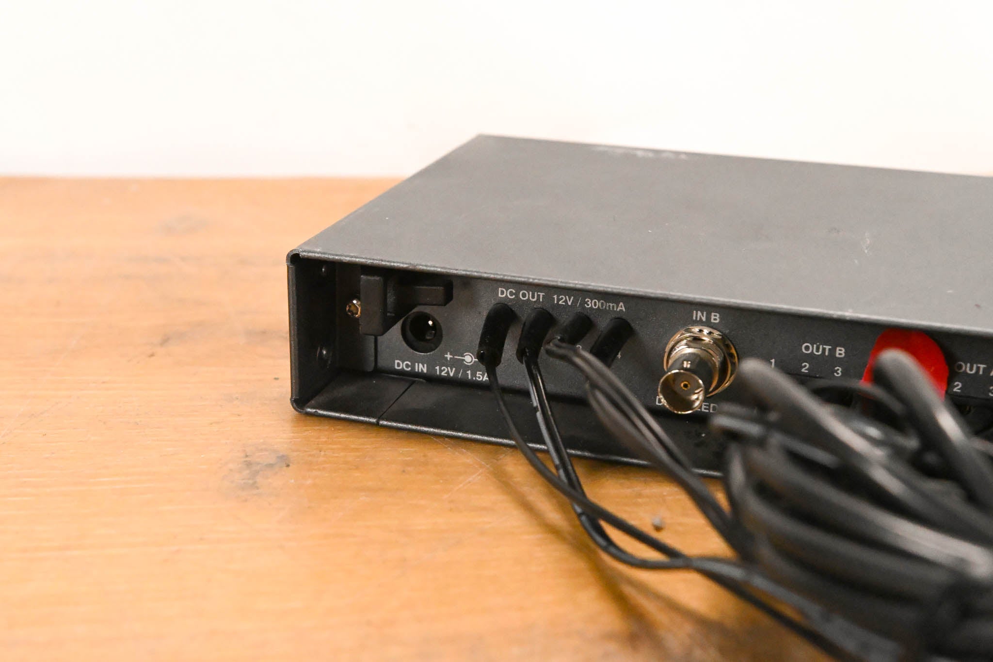 Sennheiser ASP 2 Antenna and Power Distribution System (NO POWER SUPPLY)
