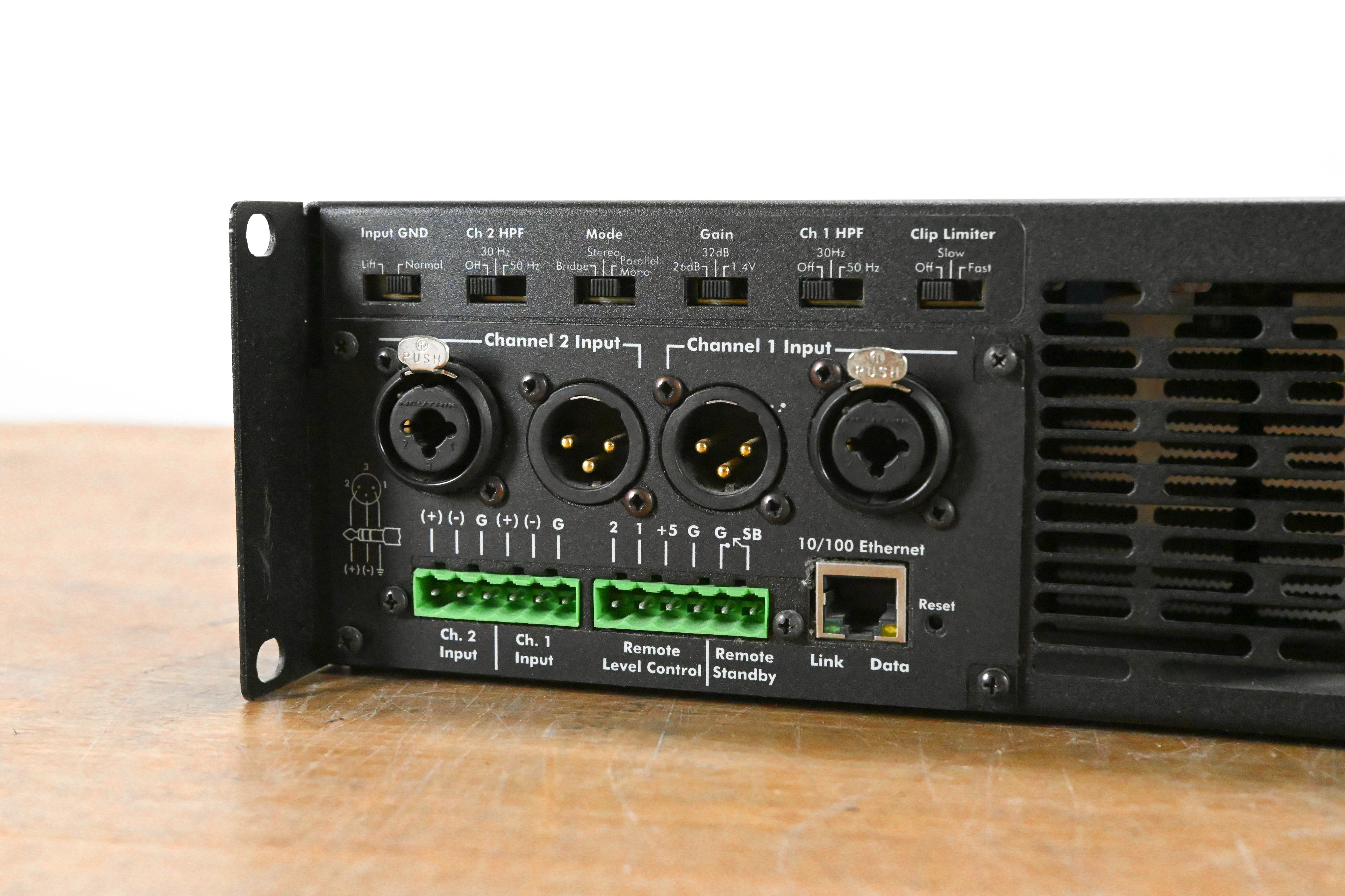 Ashly PE-1800 2-Channel Protea-Enabled 900W Power Amplifier