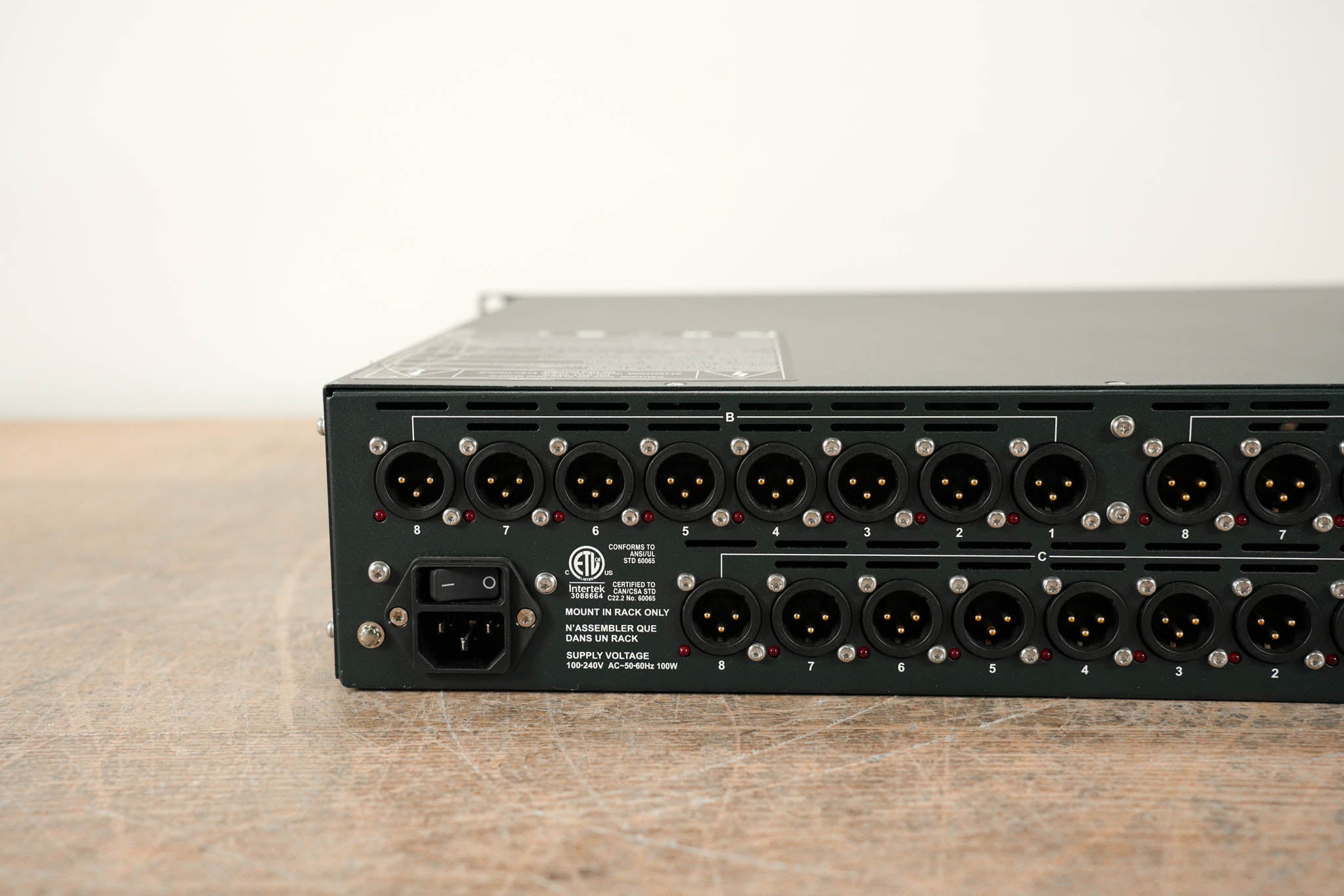 Midas DL152 PRO Series 24-Output Stage Box