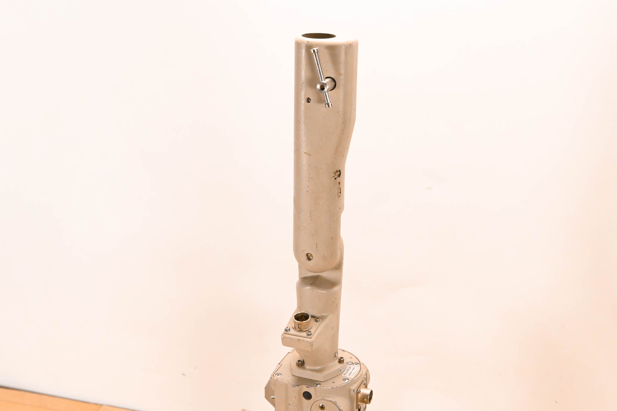 Fujinon ERD-72B Zoom Demand