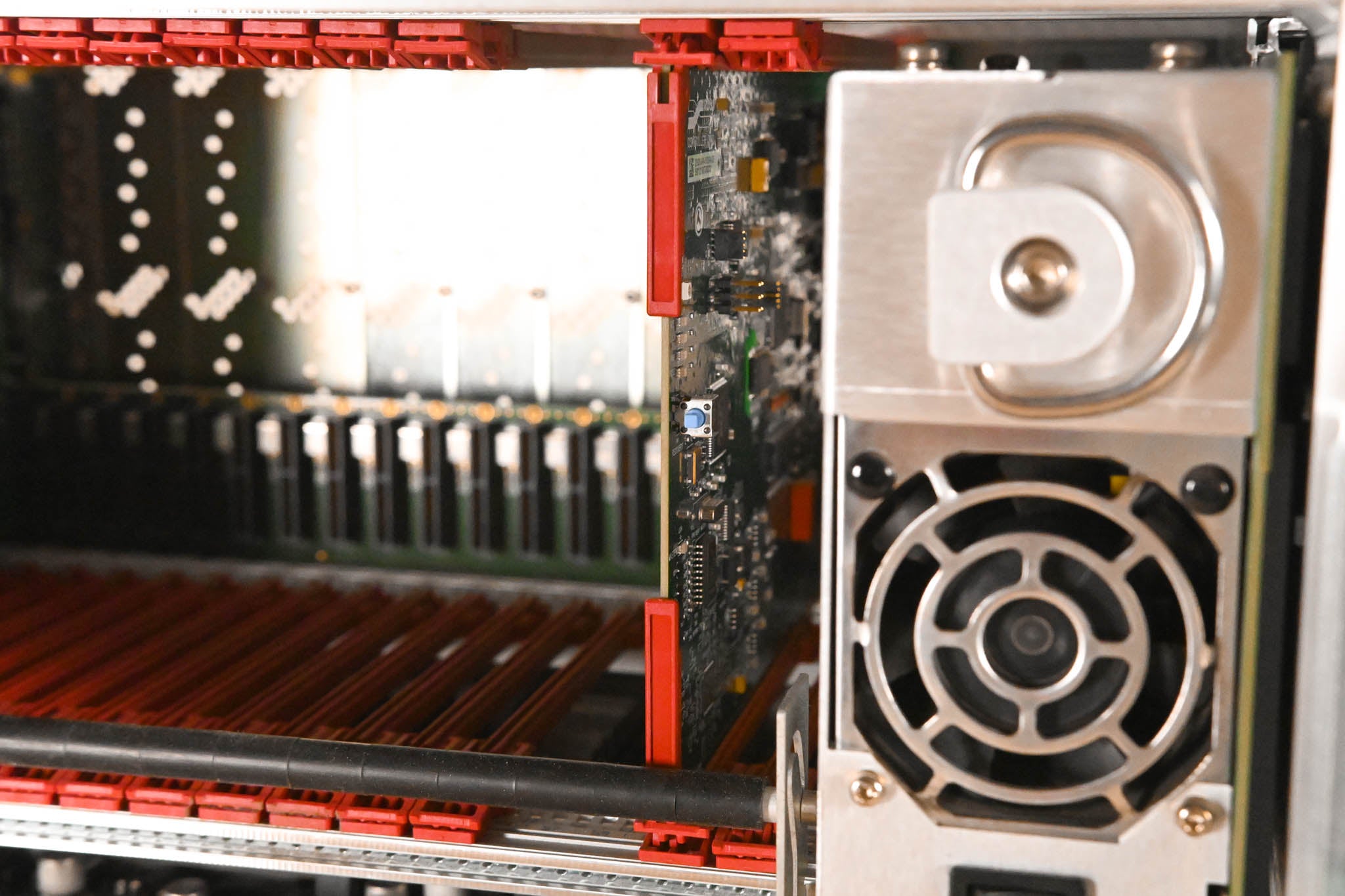 Ross Carbonite eXtreme (NK-3G144-X) Switcher w/ Carbonite 2 Panel