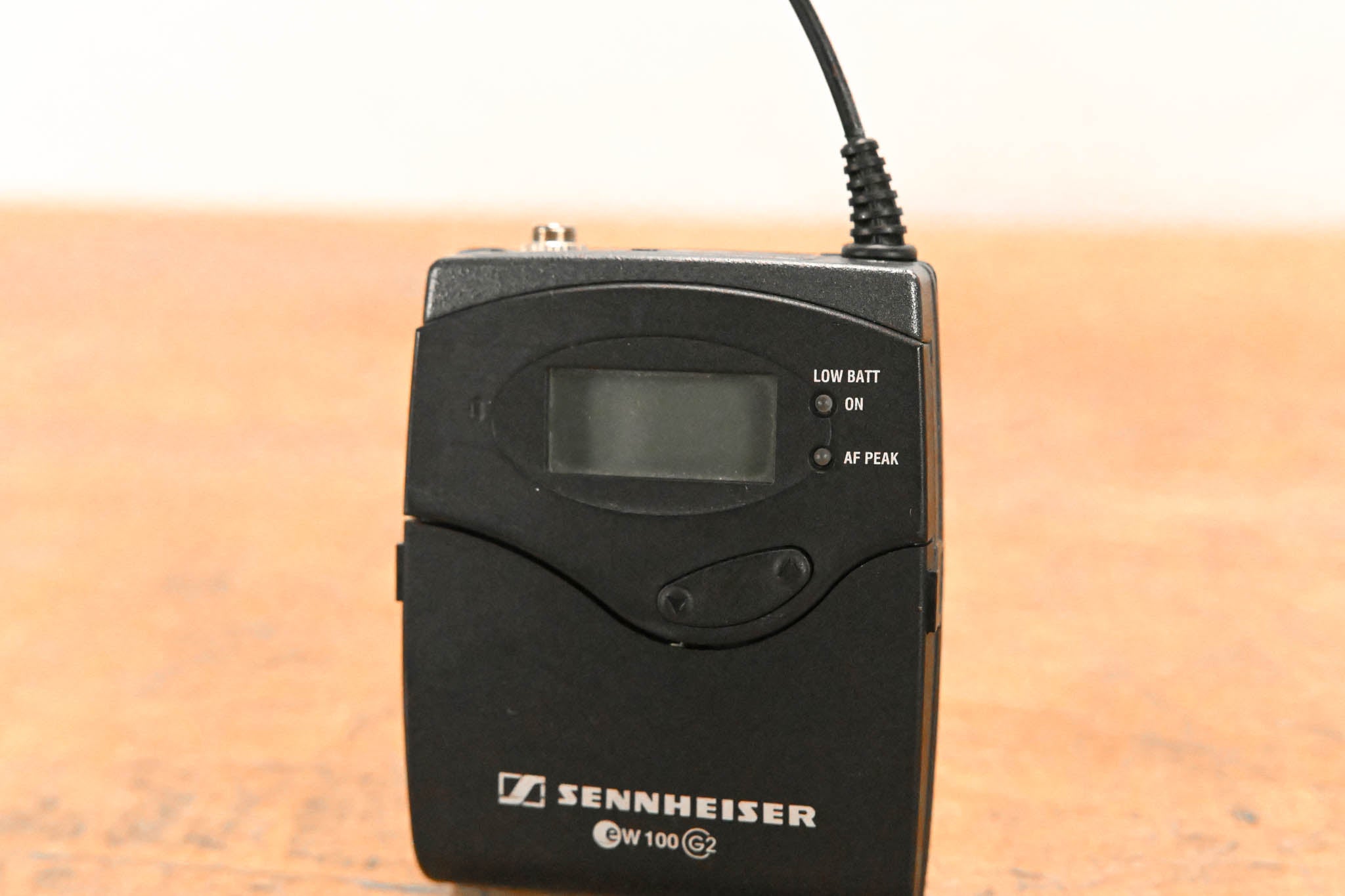 Sennheiser SK 100 G2 Wireless Bodypack Transmitter B Range: 626-662 MHz