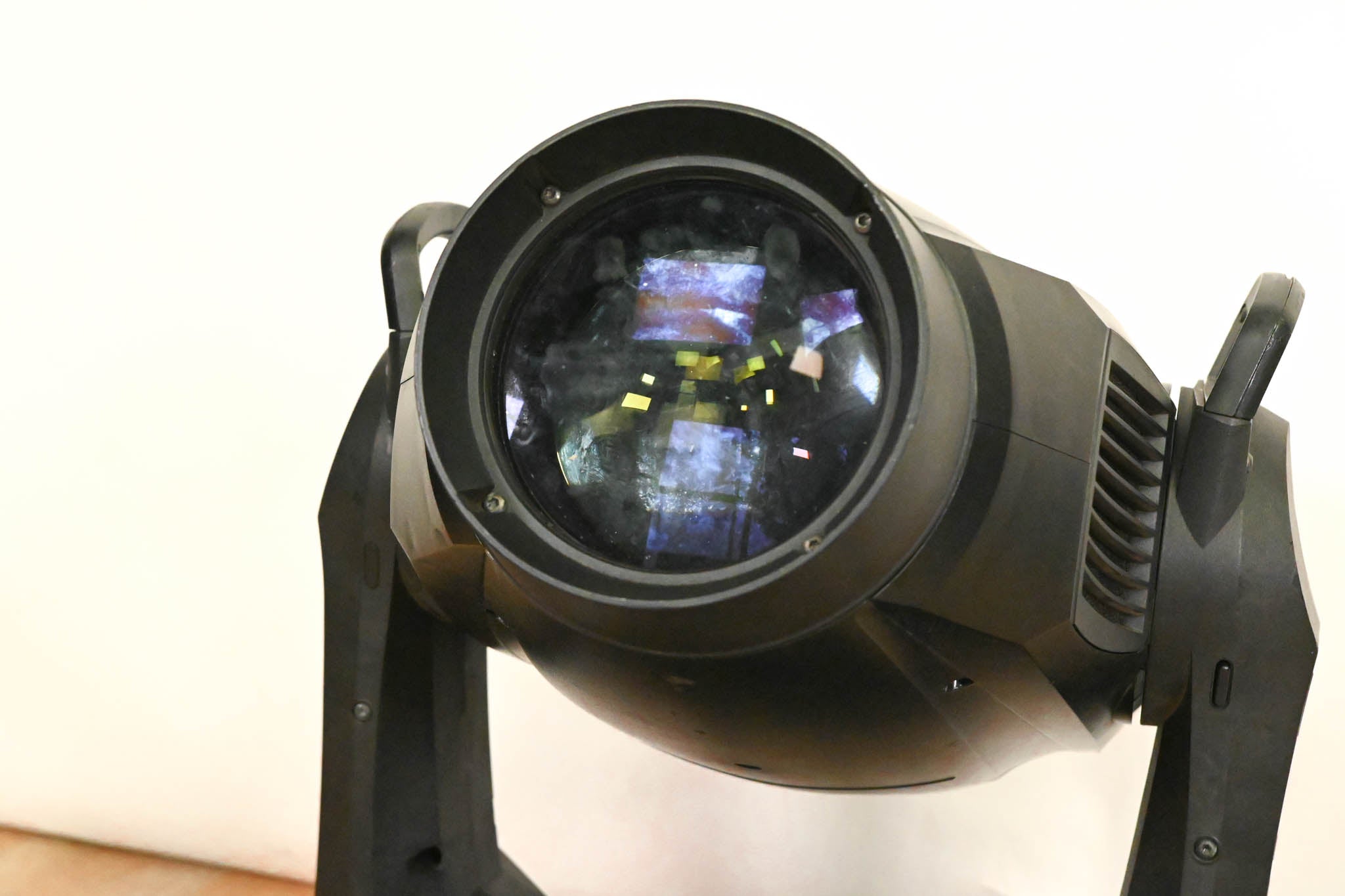 Martin MAC Viper Profile High Output Discharge-Based Moving Light