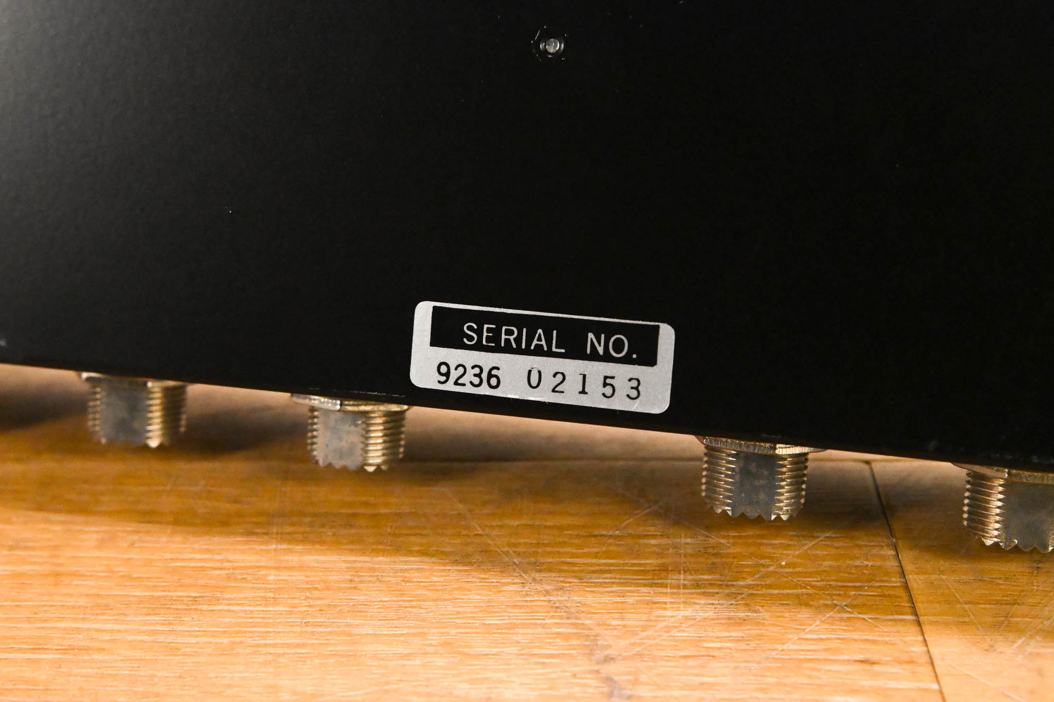 Shure WA400 Antenna Distribution System - 169-216 MHz (NO POWER SUPPLY)