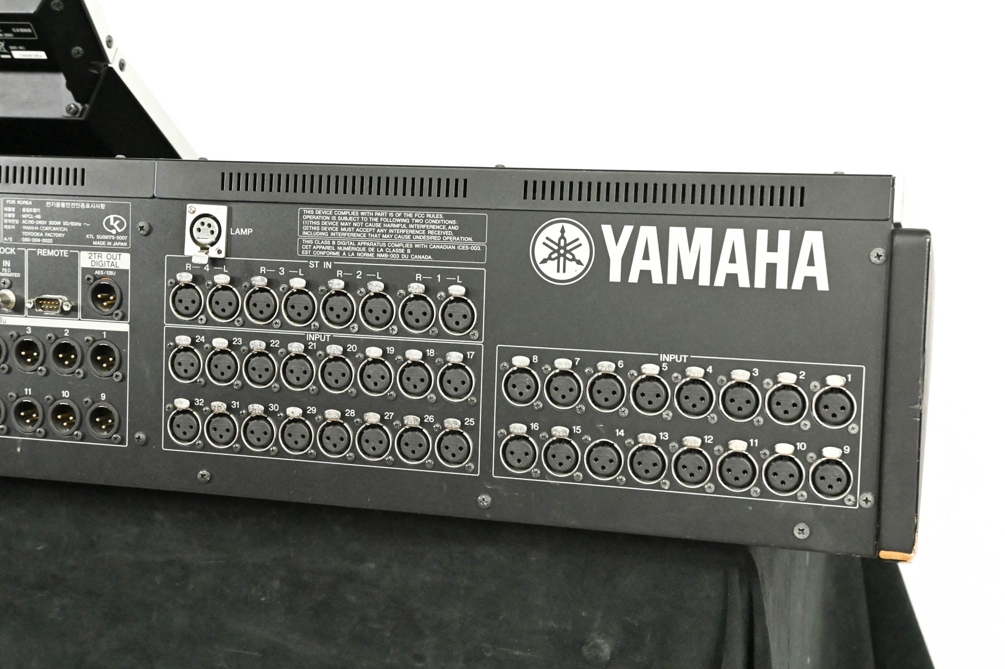 Yamaha M7CL-48 48-Channel Digital Audio Mixing Console