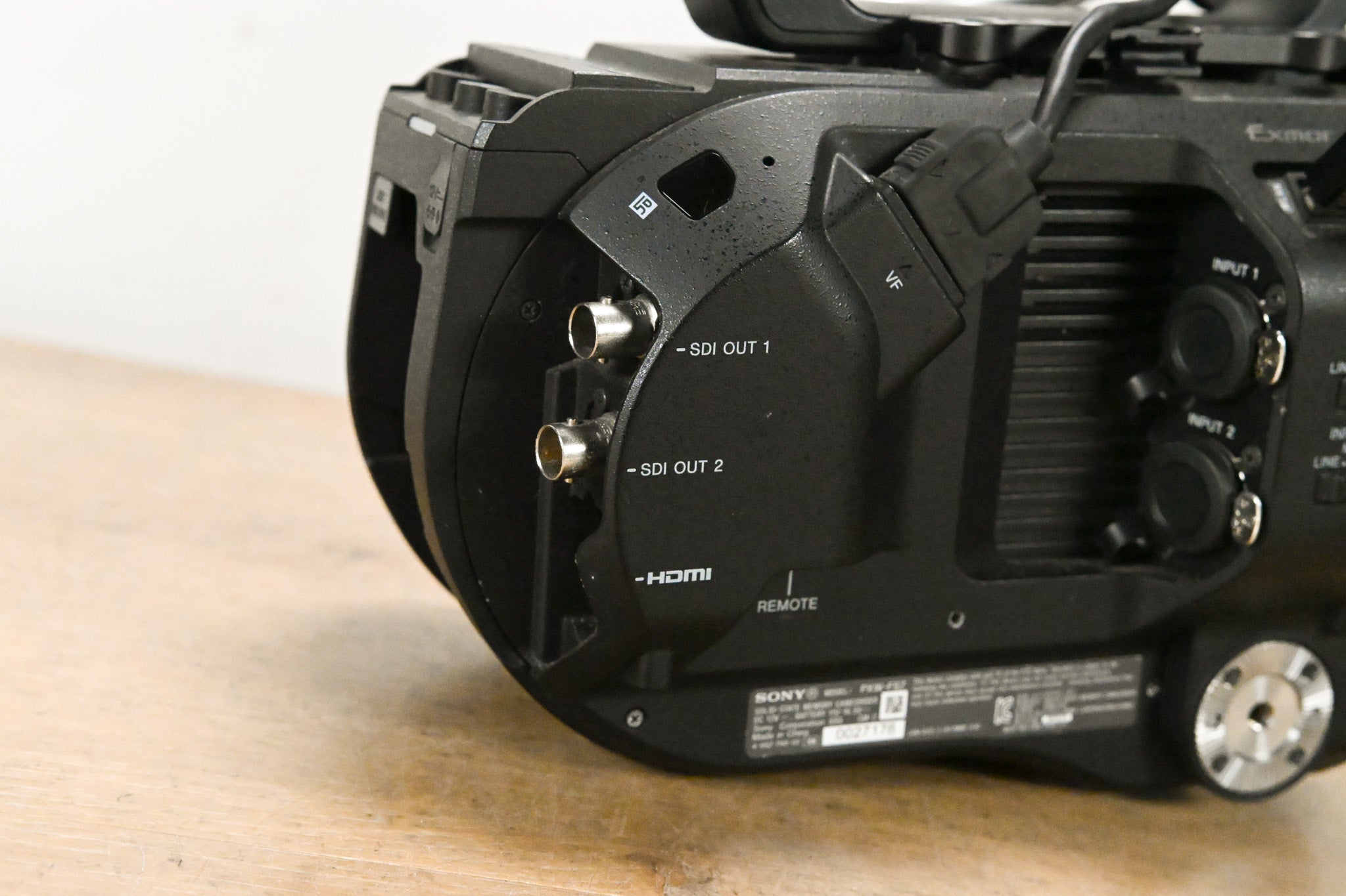 Sony PXW-FS7 XDCAM Super 35 Professional Camcorder