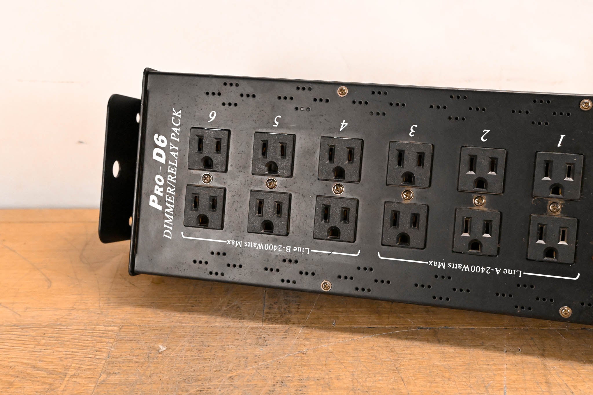 Chauvet Pro-D6 6-Channel DMX-512 Dimmer/Switch Pack