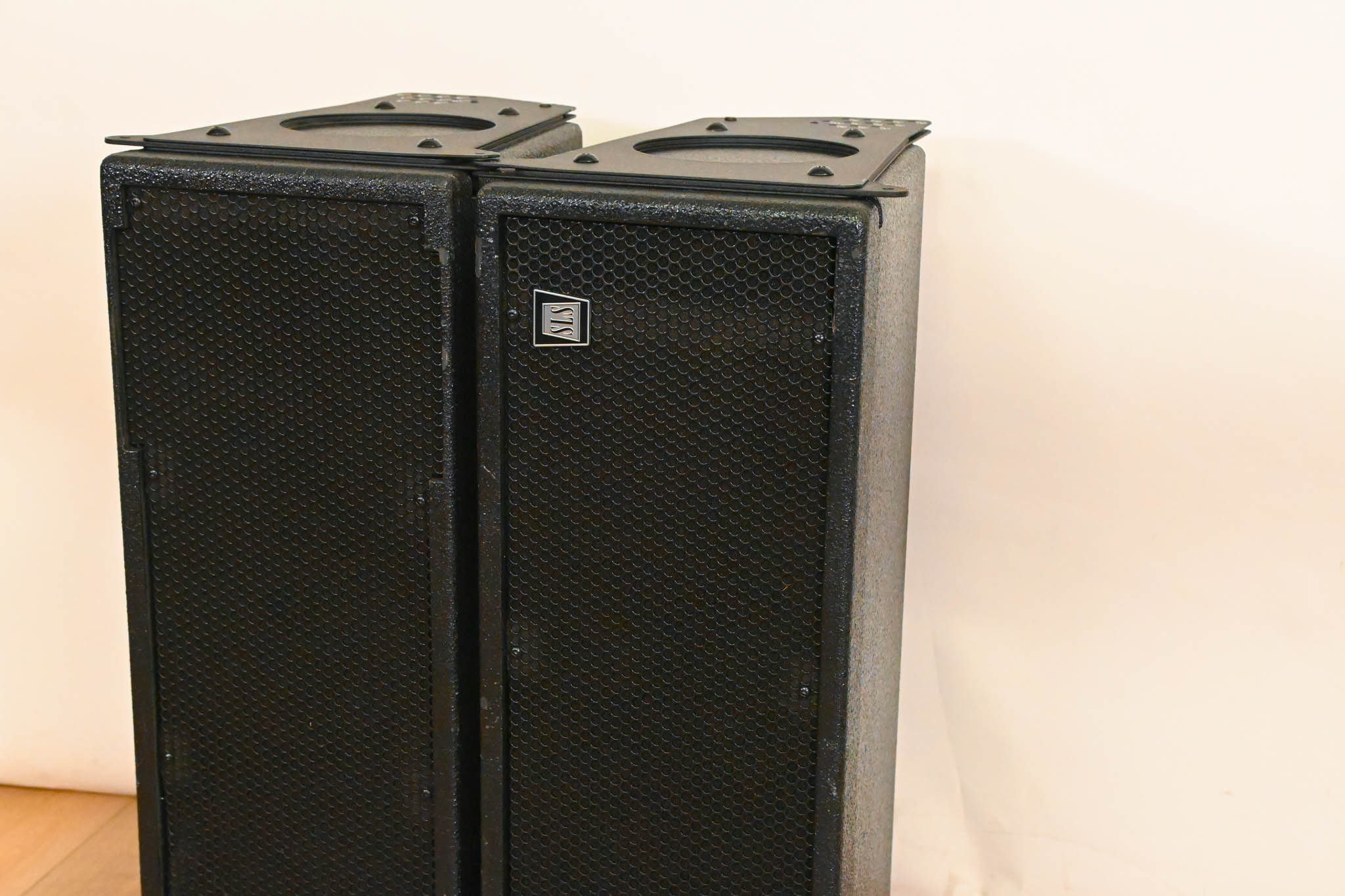 SLS LS8800 Full-Range Line Array Module (PAIR)