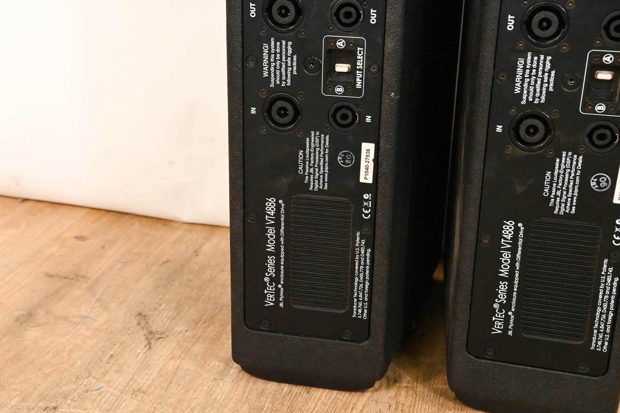 JBL VT4886 Dual 6.5" Passive Compact Line Array Loudspeakers (PAIR)