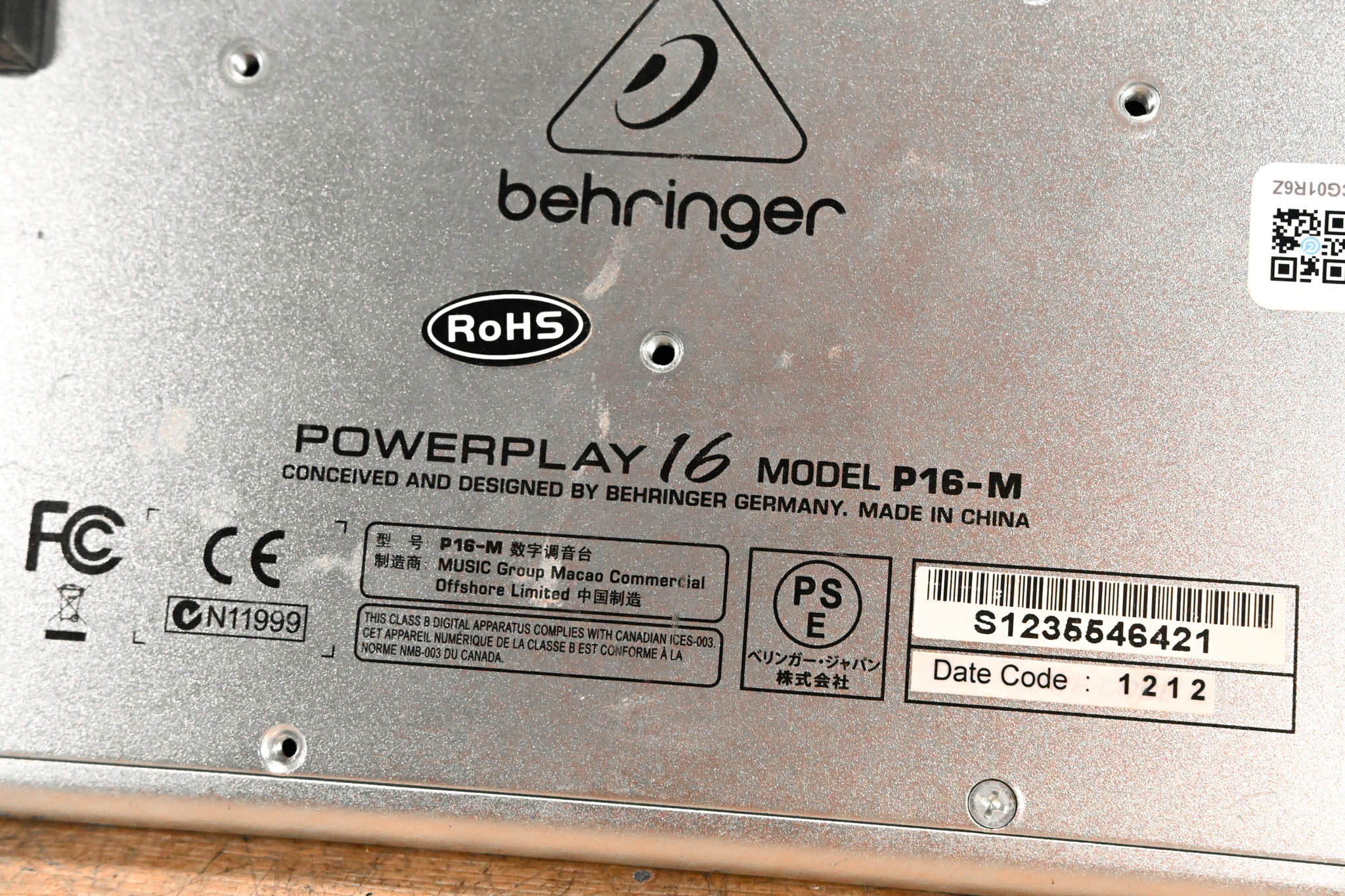 Behringer Powerplay P16-M 16-Channel Digital Personal Mixer