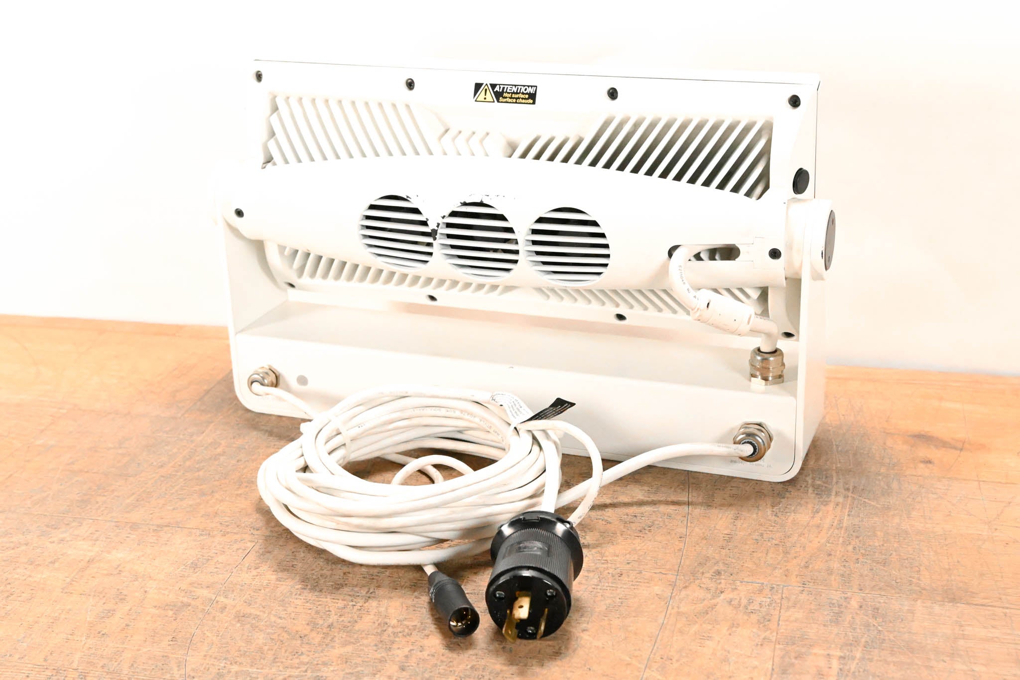 SGM i·5 RGBW POI Outdoor LED Wash Light