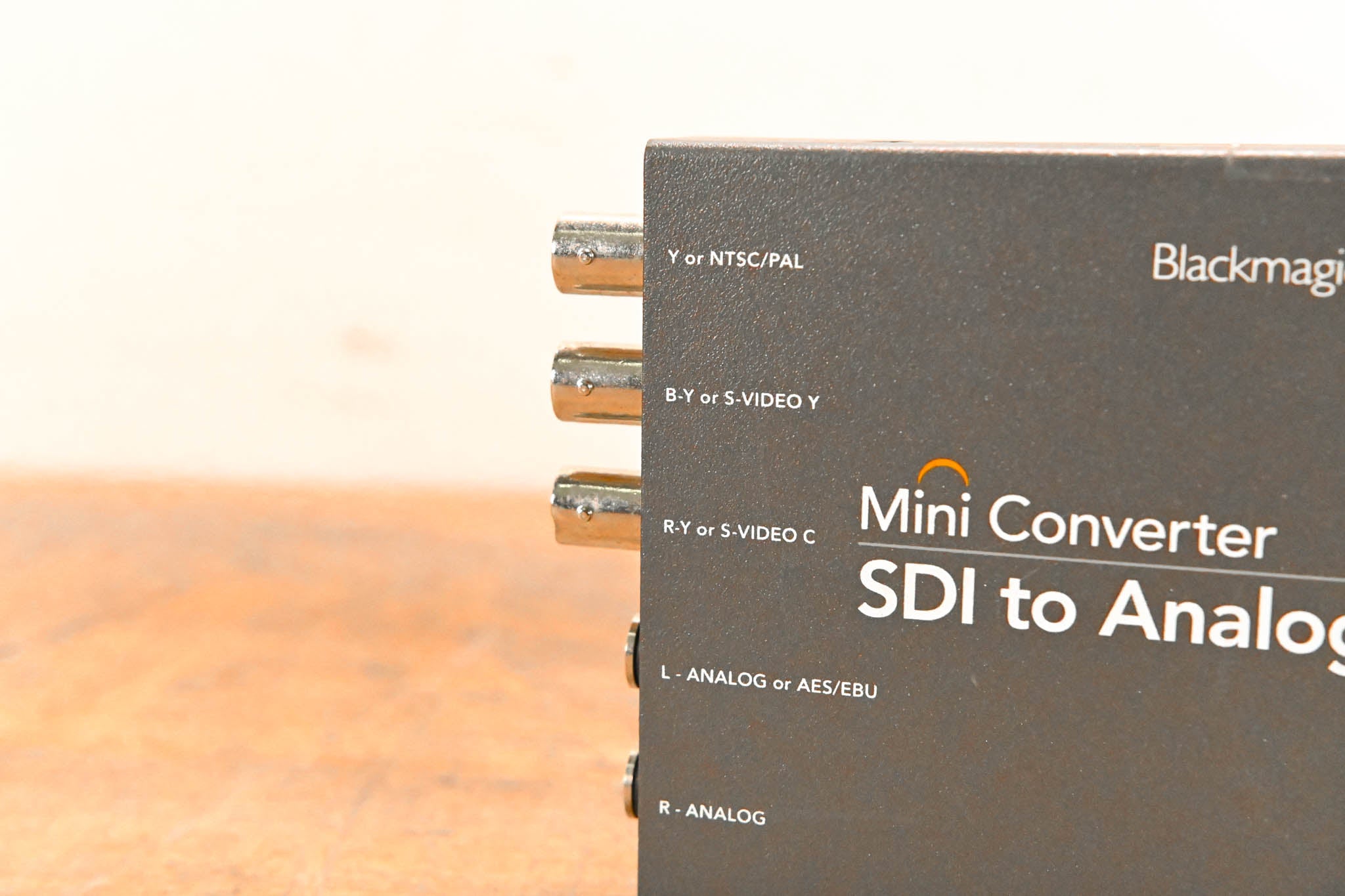 Blackmagic Design Mini Converter SDI to Analog (NO POWER SUPPLY)