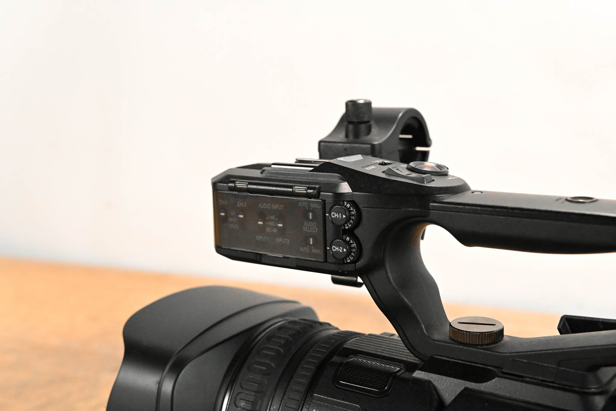 JVC GY-HM200U 4KCAM Compact Handheld Streaming Camcorder