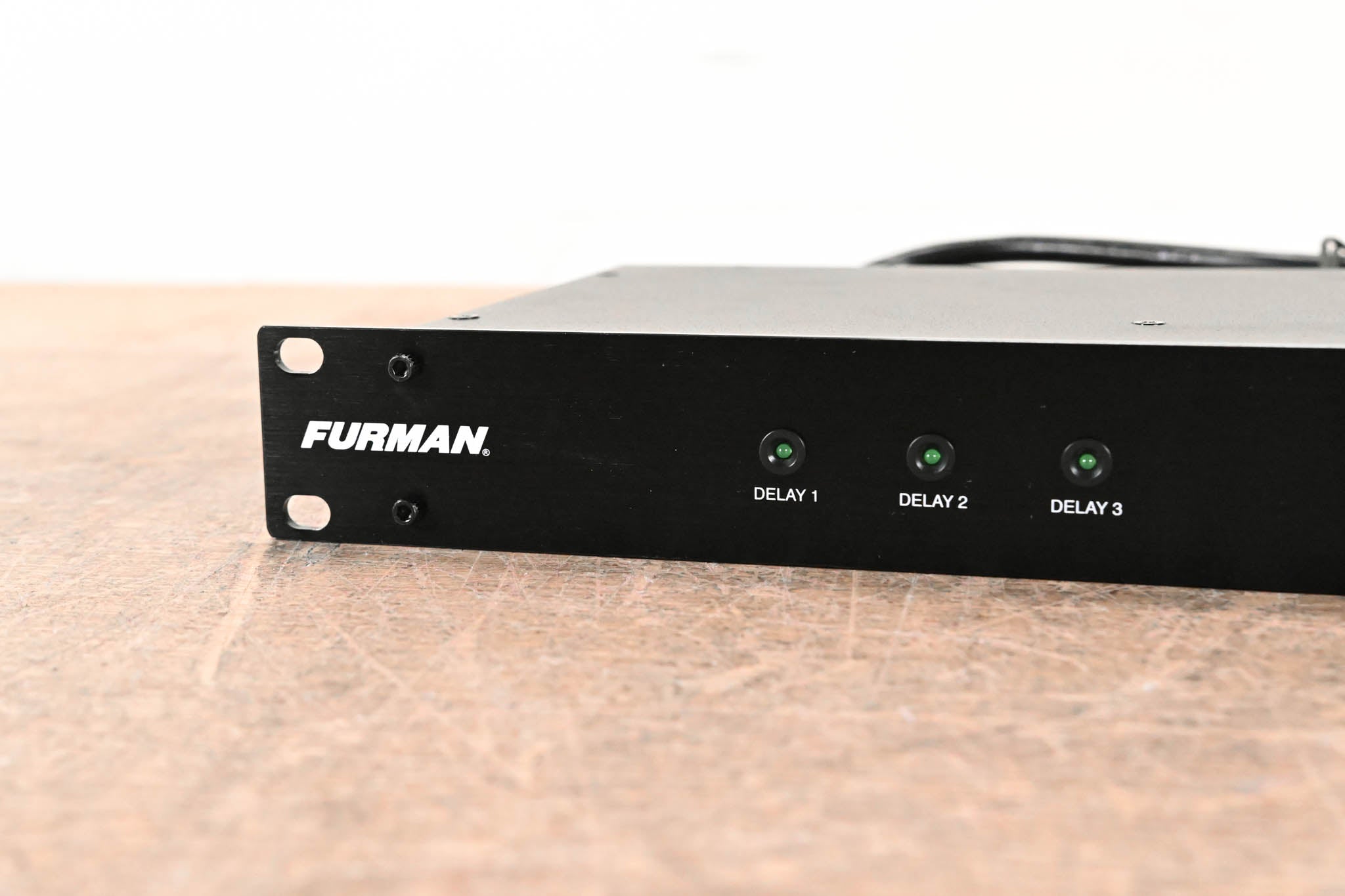 Furman M-8S 15A Standard Power Conditioner with Sequencer