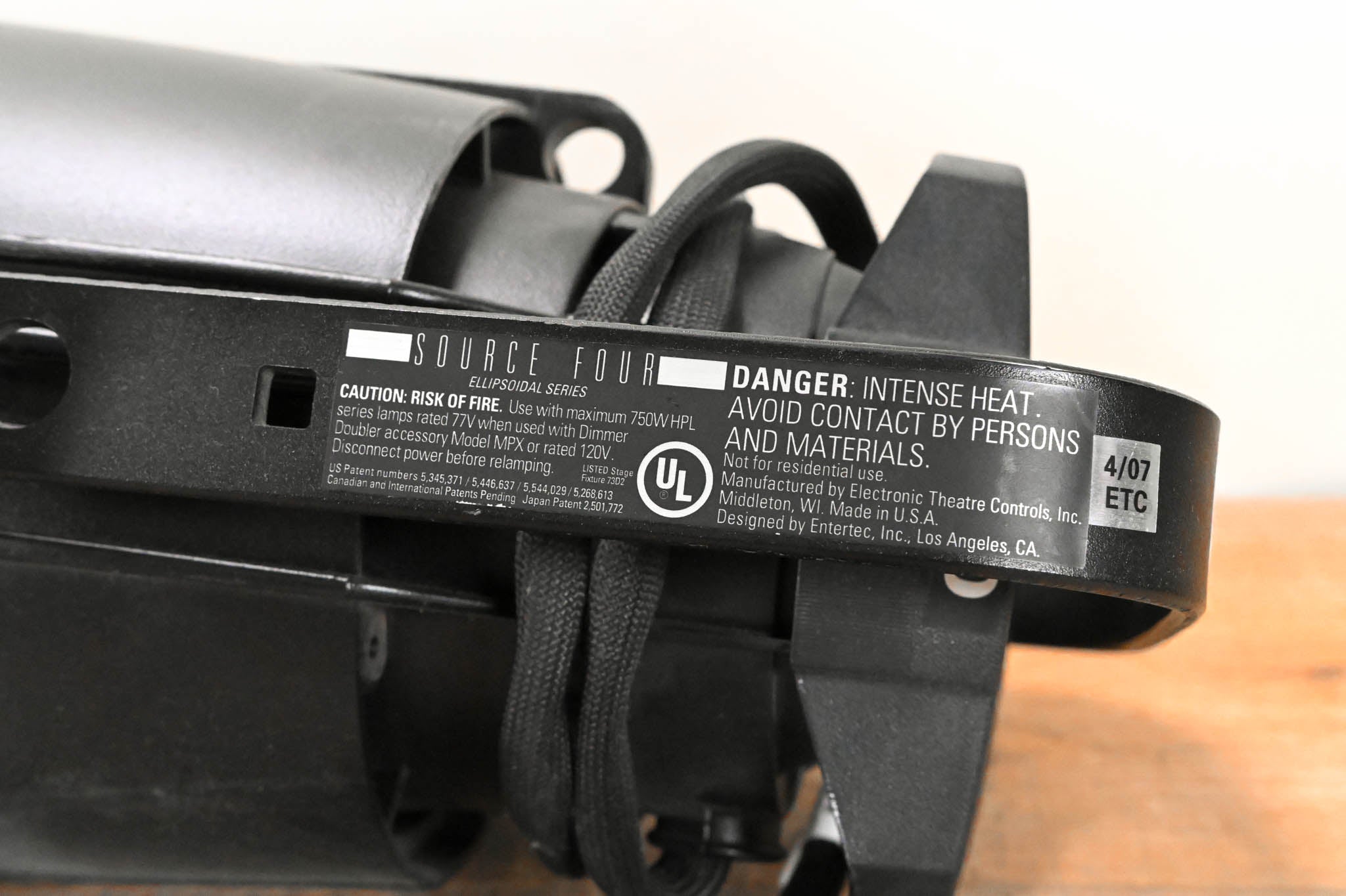 ETC Source Four Zoom 15-30 Degree 750 Ellipsoidal Light
