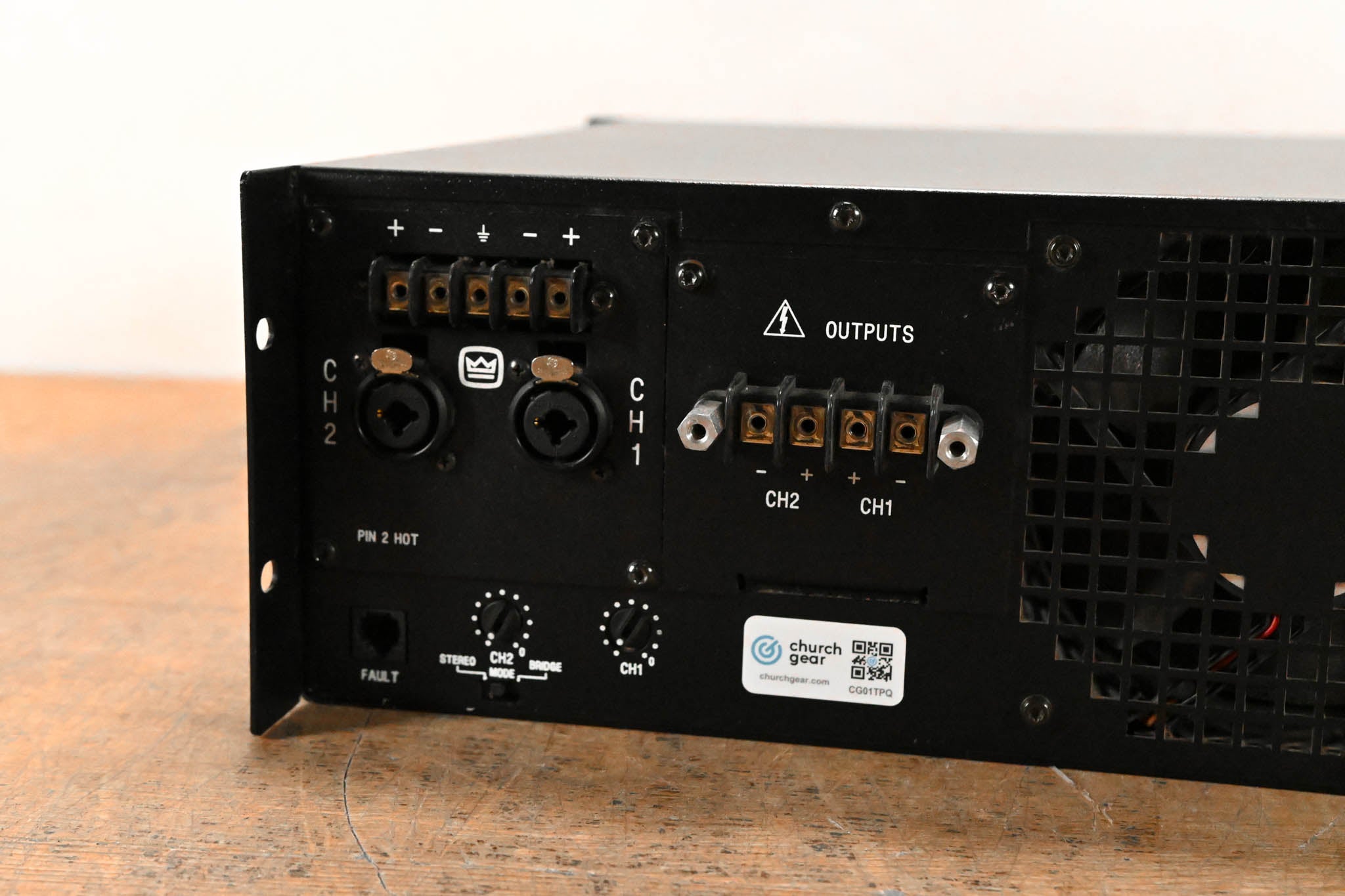 Crown CL4 2-Channel Power Amplifier