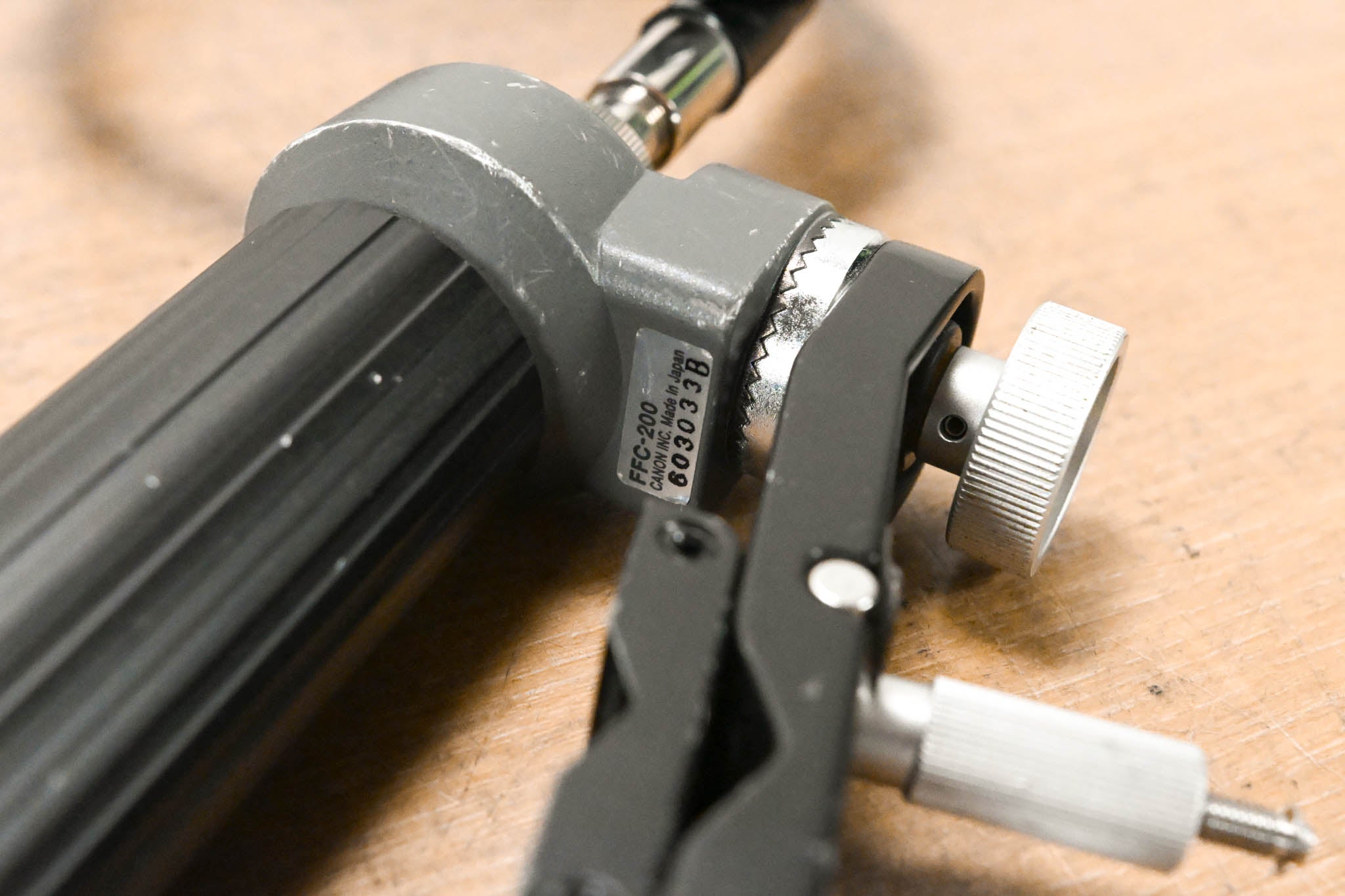 Canon FFC-200 Focus Manual Controller with CR-10 Clamper