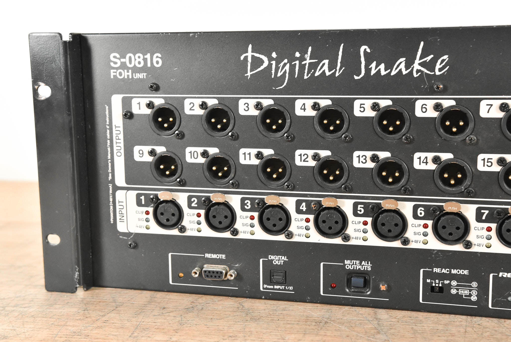 Roland S-0816 8 x 16 Digital Snake Front of House Unit