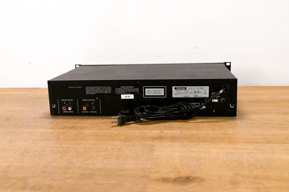 TASCAM CD-200iL Professional CD Player & iPod Dock