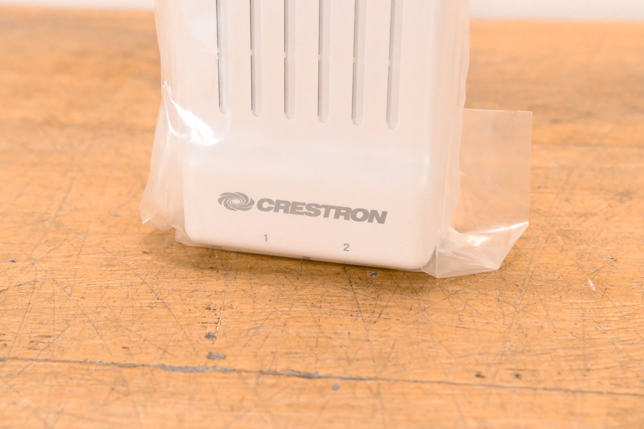 Crestron CLW-LSWEX-2GD-W-T Dual-Channel Wireless Lamp Switch