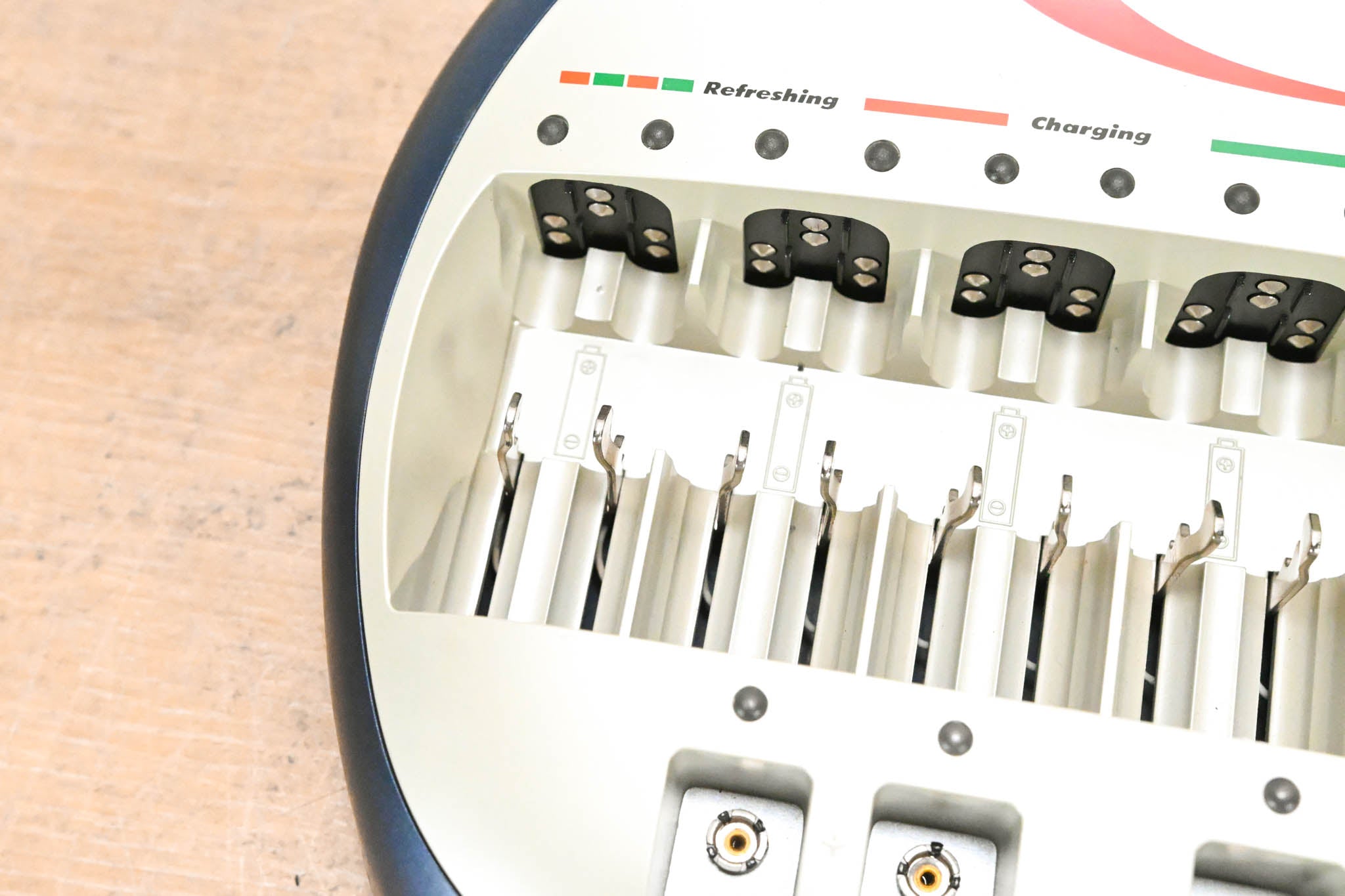 Ansmann Energy 16 Battery Charger (NO POWER SUPPLY)
