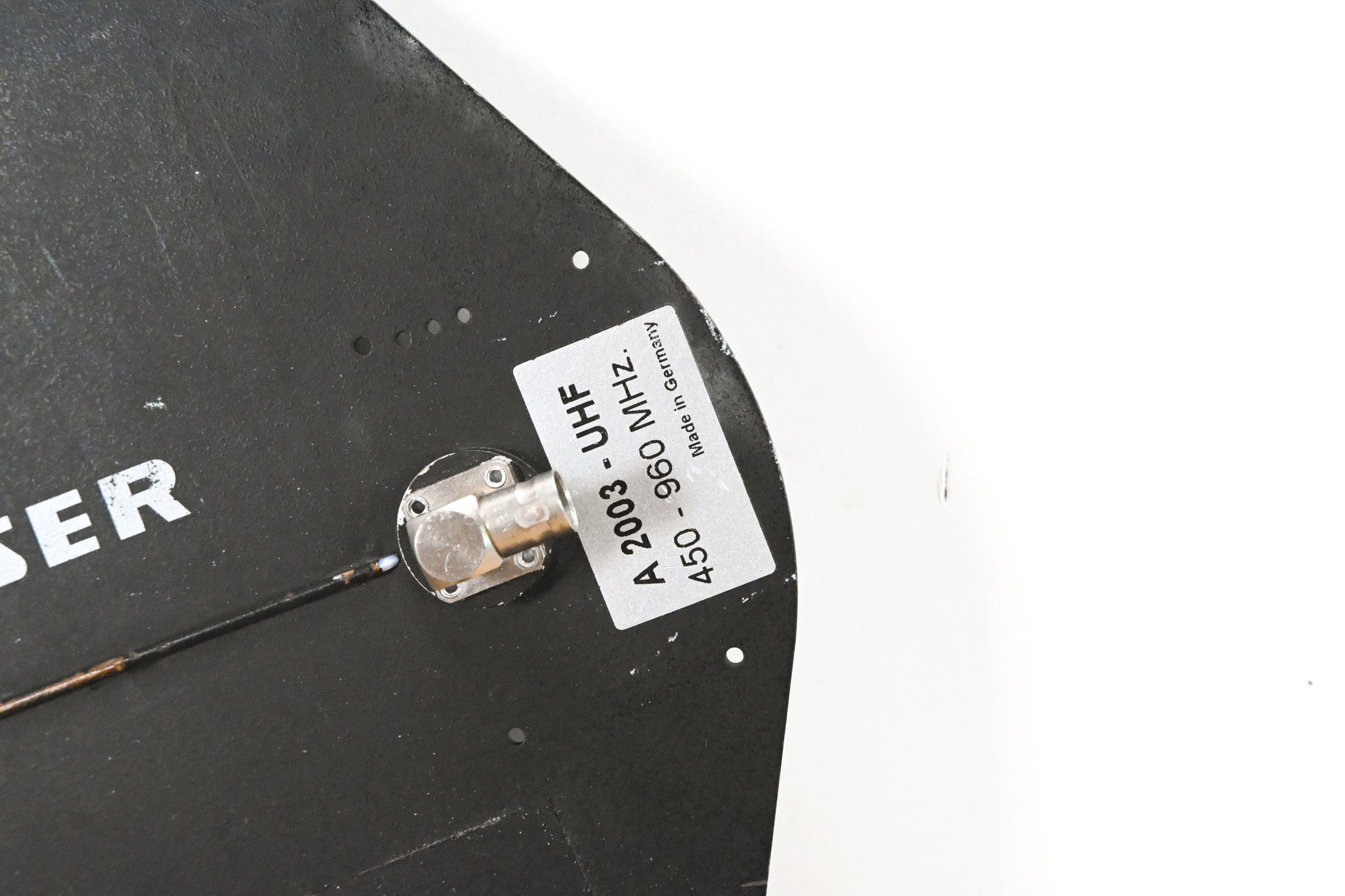Sennheiser A-2003-UHF Passive Directional Antenna - 450-960 MHz