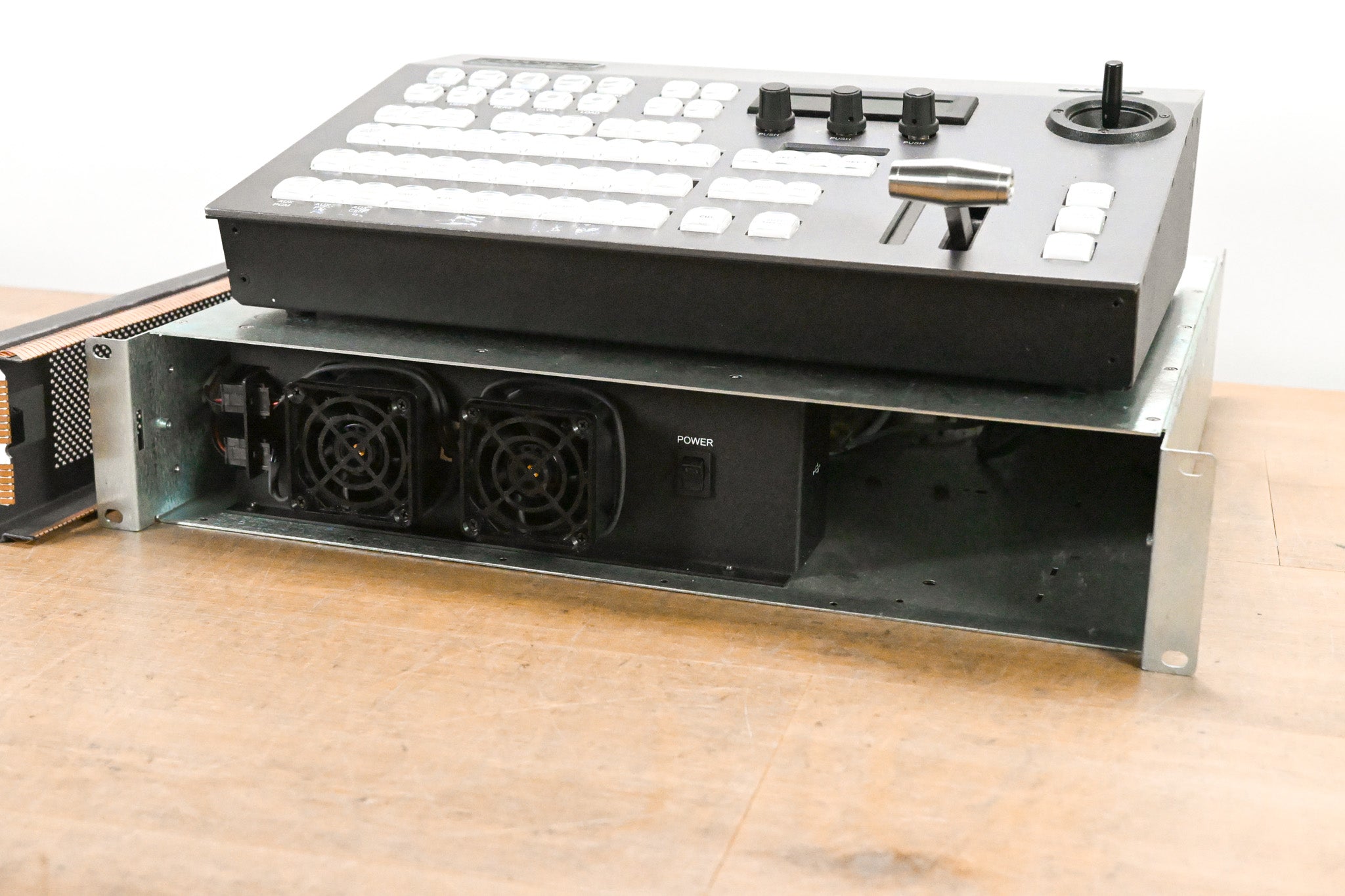 Ross CrossOver 12 12-Input HD Production Switcher (NO POWER SUPPLY)
