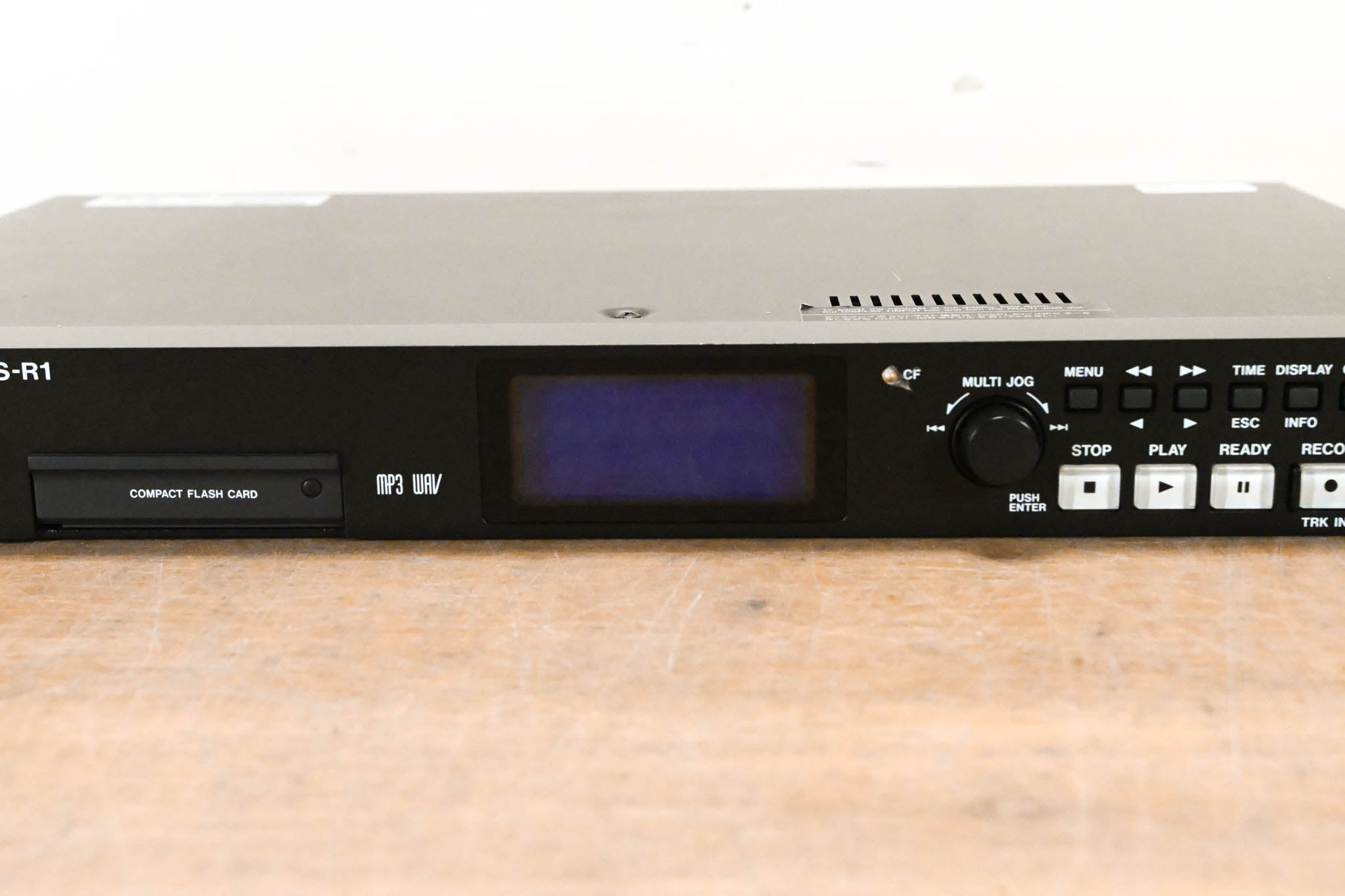 TASCAM SS-R1 Rack-Mountable Compact Solid State Recorder