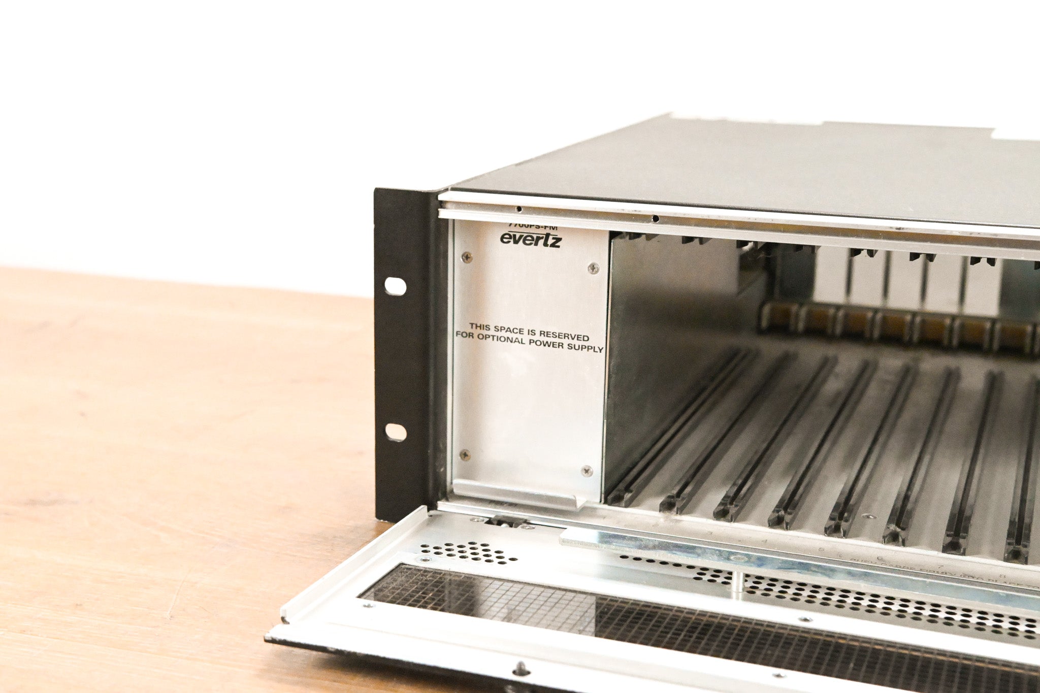 Evertz 7700FR-C MultiFrame Chassis