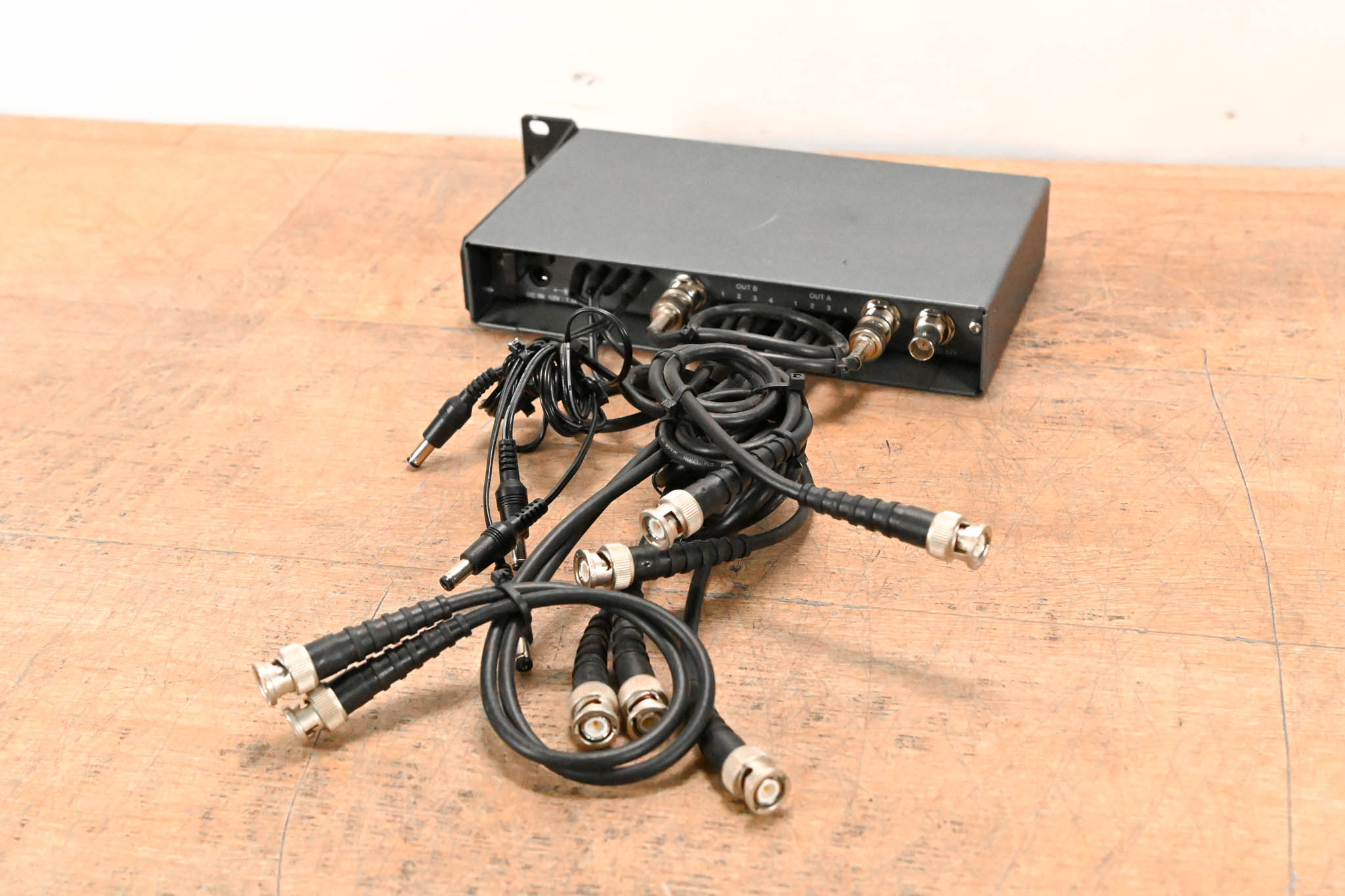 Sennheiser ASP 2 Antenna and Power Distribution System (NO POWER SUPPLY)