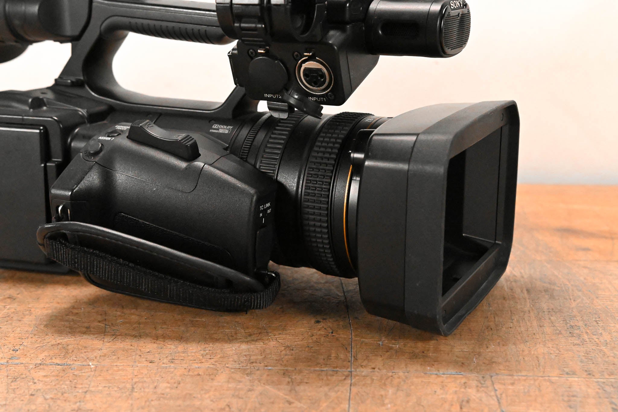 Sony HXR-NX5U NXCAM Professional Camcorder