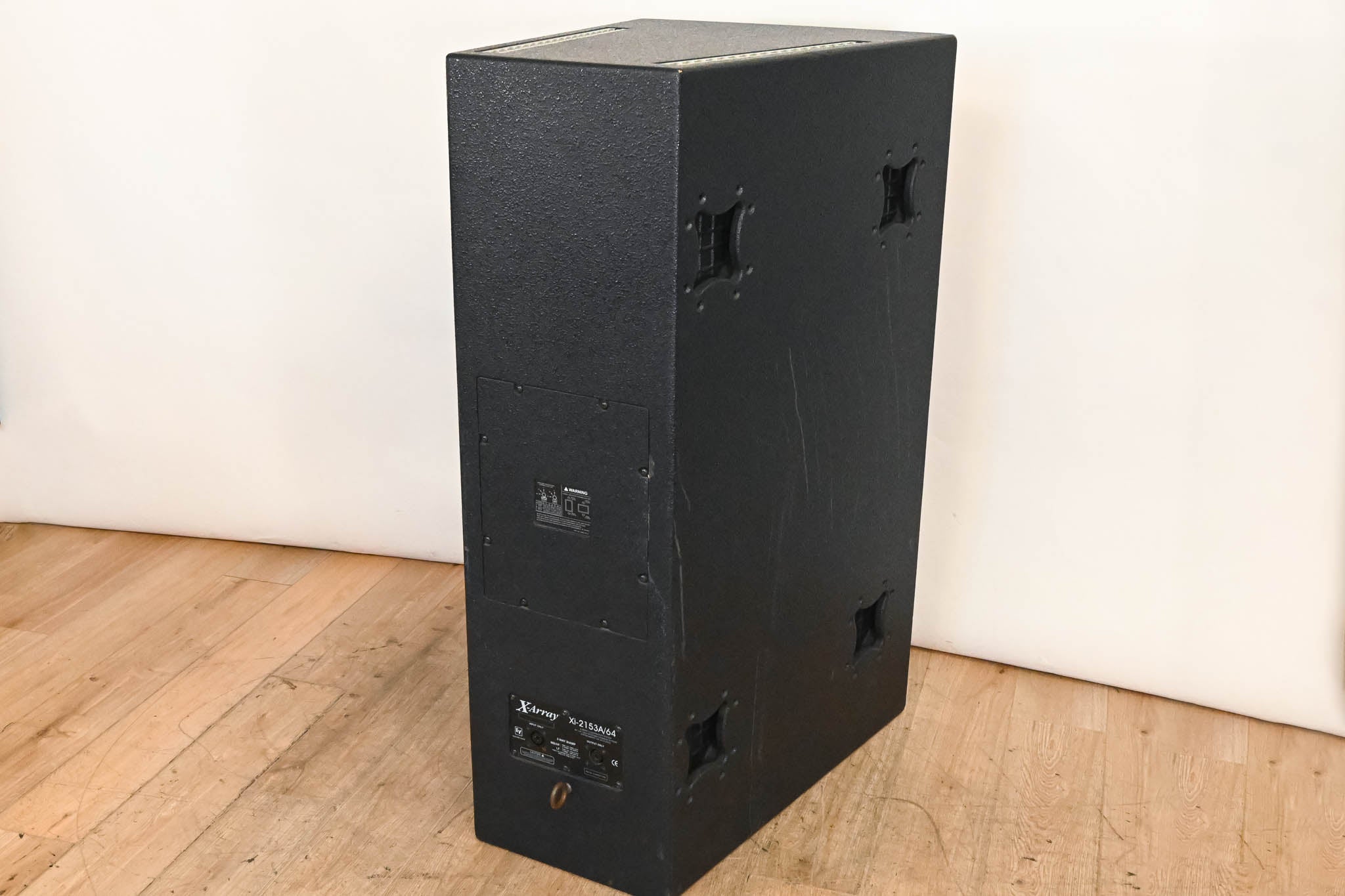 Electro-Voice (EV) Xi-2153A/64 X-Array 3-Way Full-Range Loudspeaker