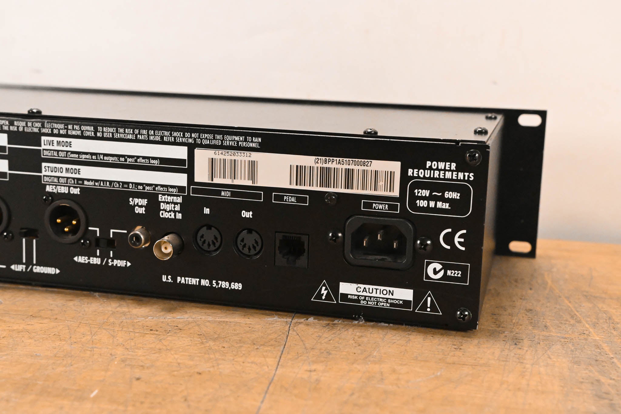 Line 6 Bass POD Pro Rackmount Multi-Effect and Amp Modeler