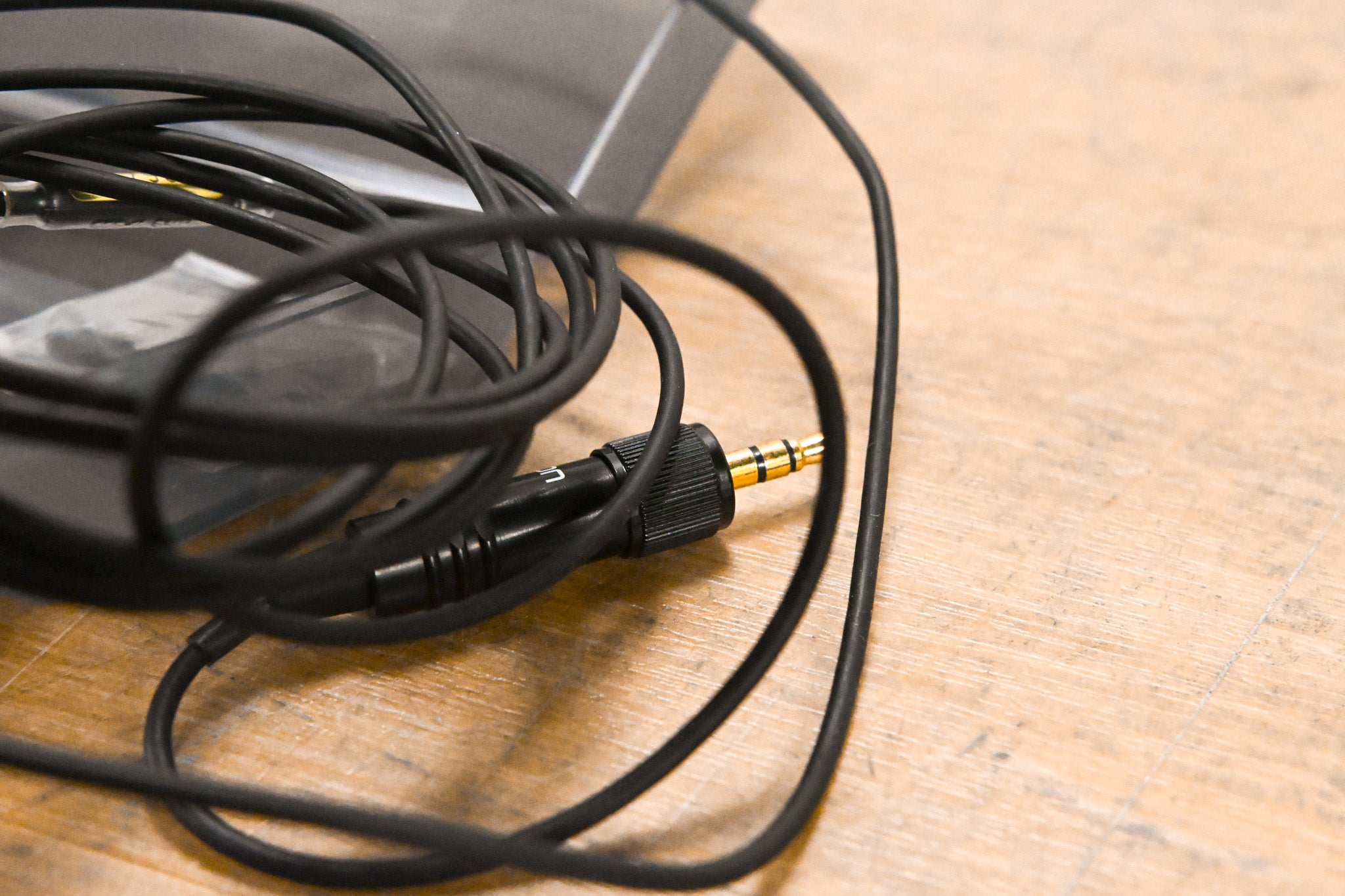 Sanken COS-11D Omni Lavalier Microphone for Sennheiser Wireless