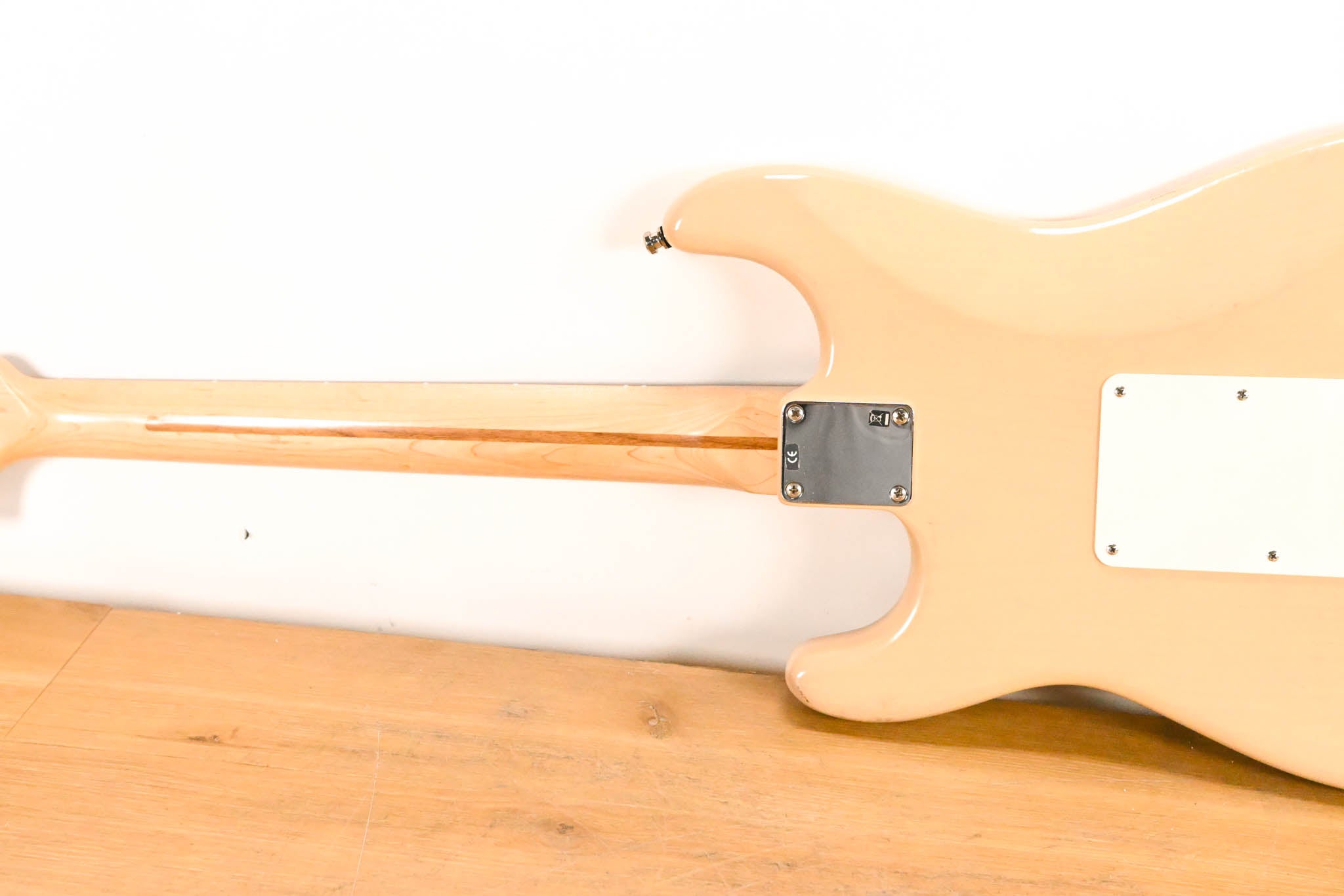 Fender American Standard Stratocaster 2008 Beige / Light Tan Rosewood