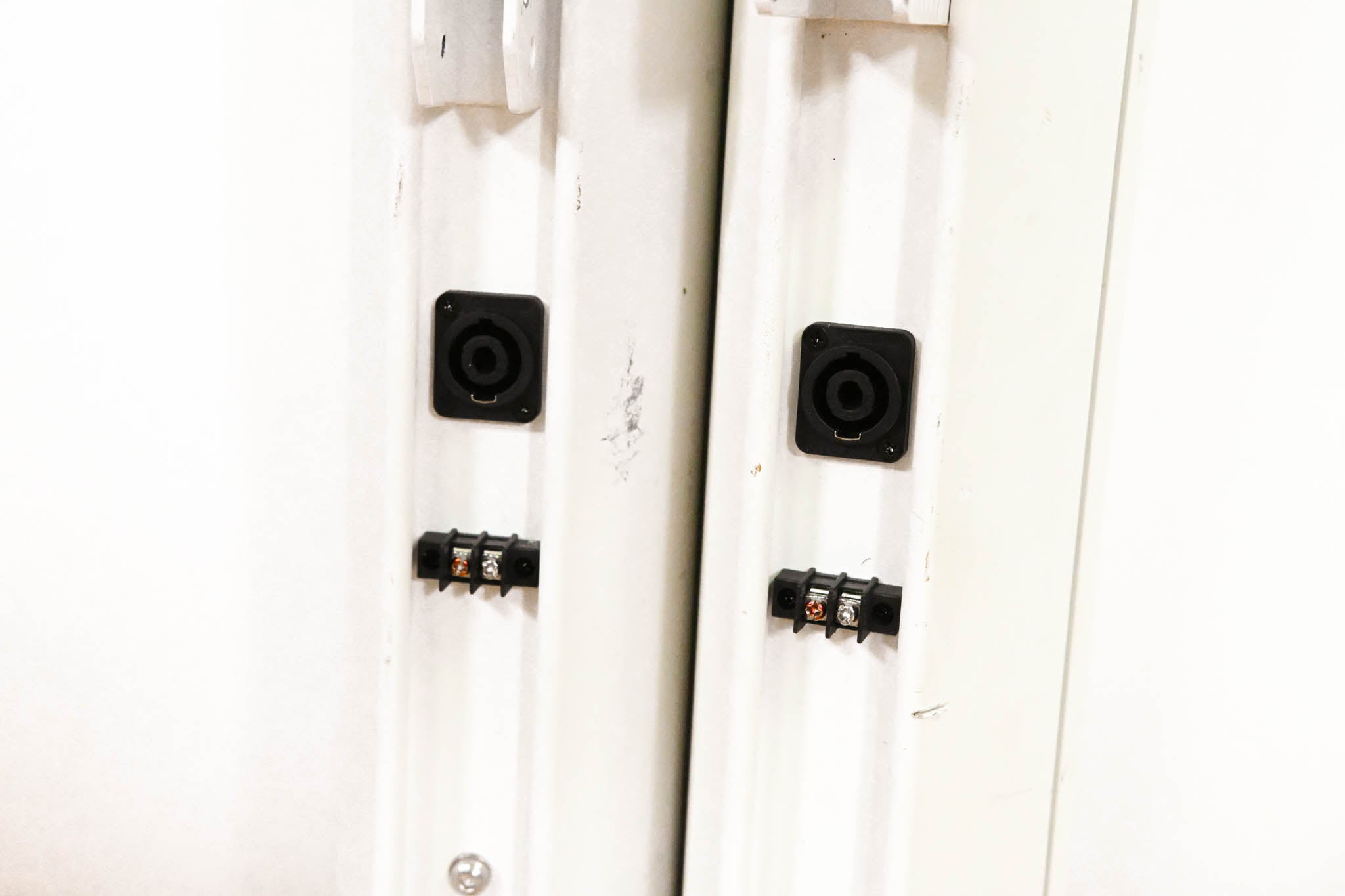 Bose Panaray MA12EX Modular Vertical Line Array (PAIR)