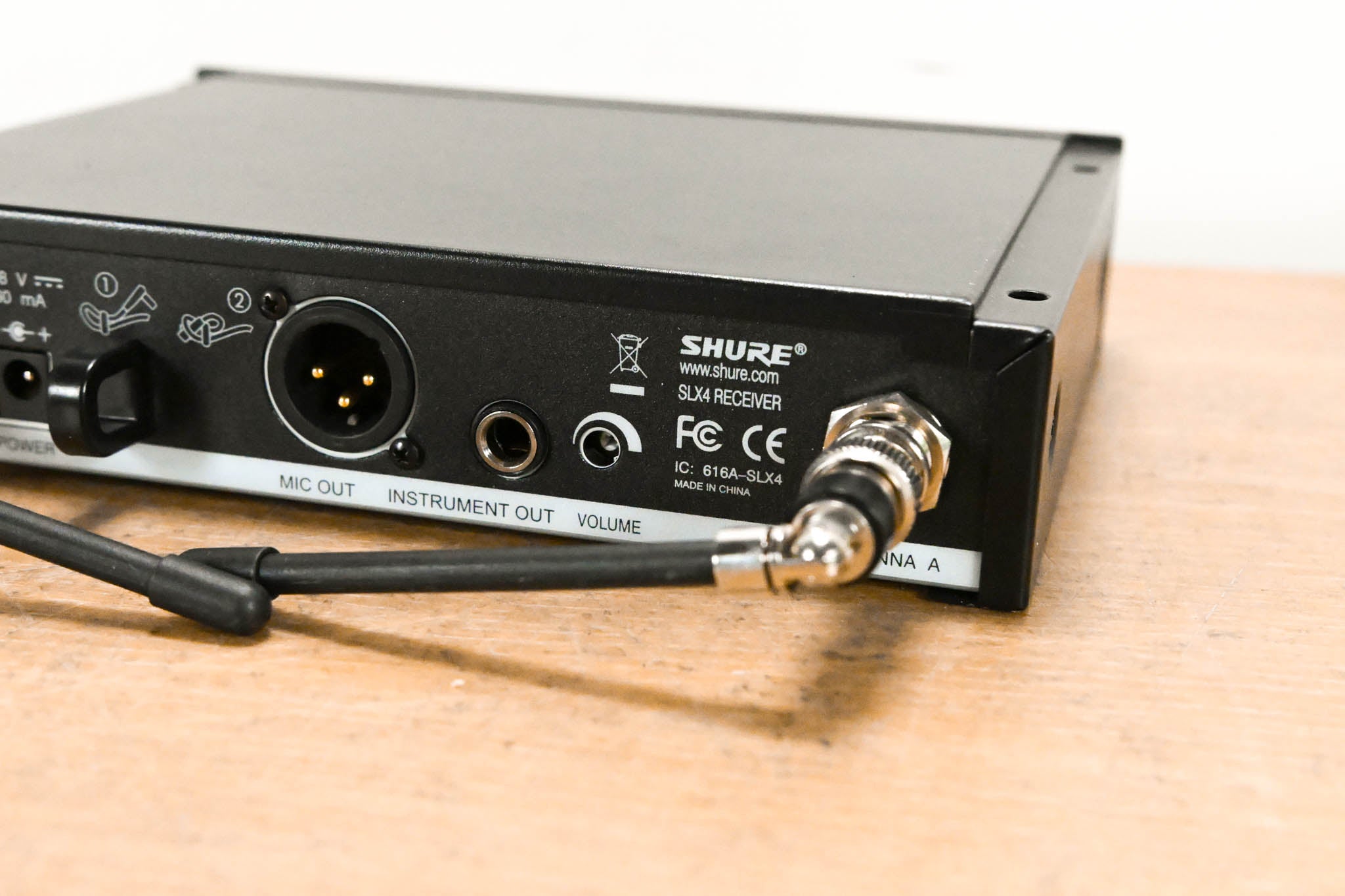 Shure SLX24/SM58 Handheld Wireless System - H5 Band (NO POWER SUPPLY)