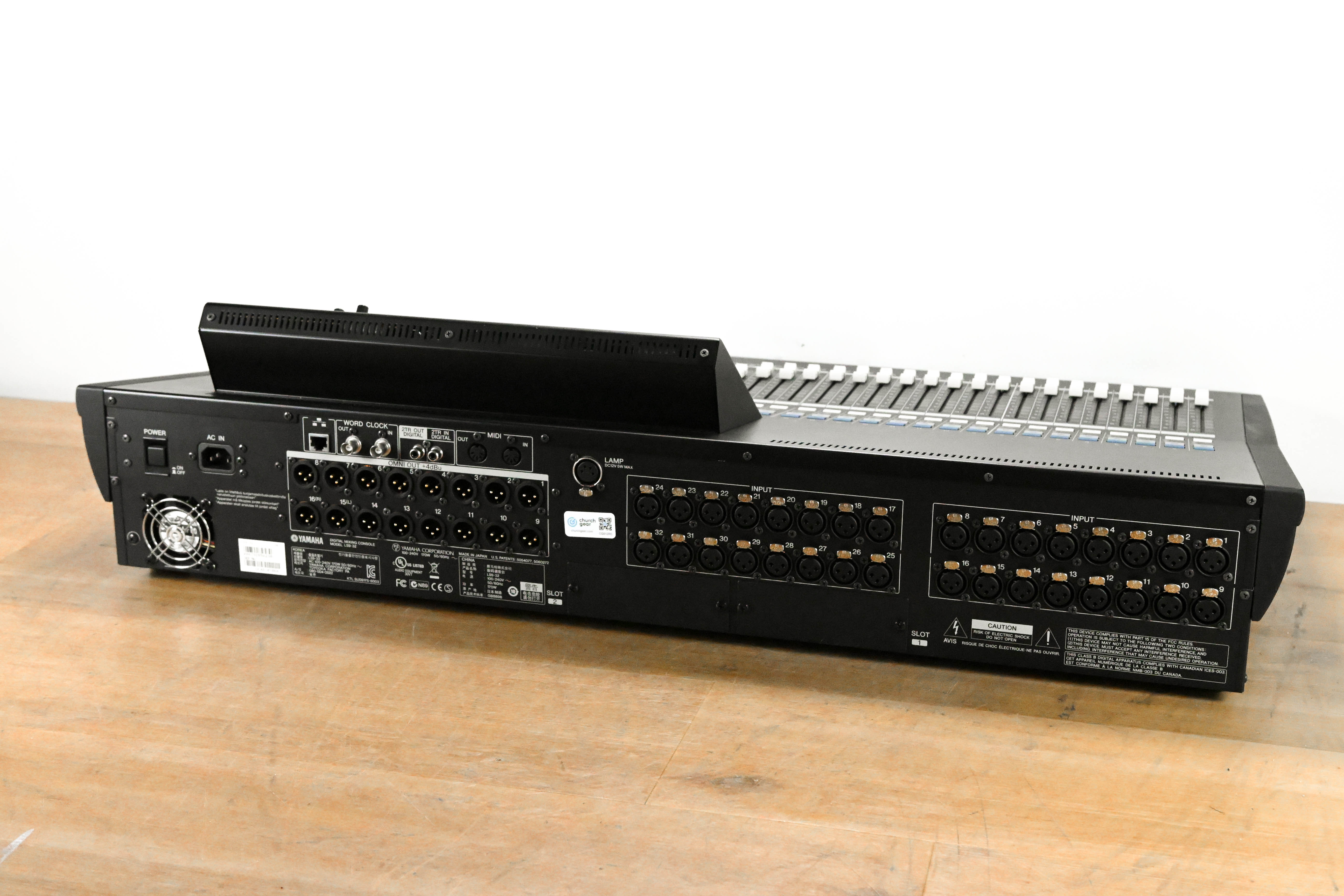 Yamaha LS9-32 32-Input Digital Mixing Console